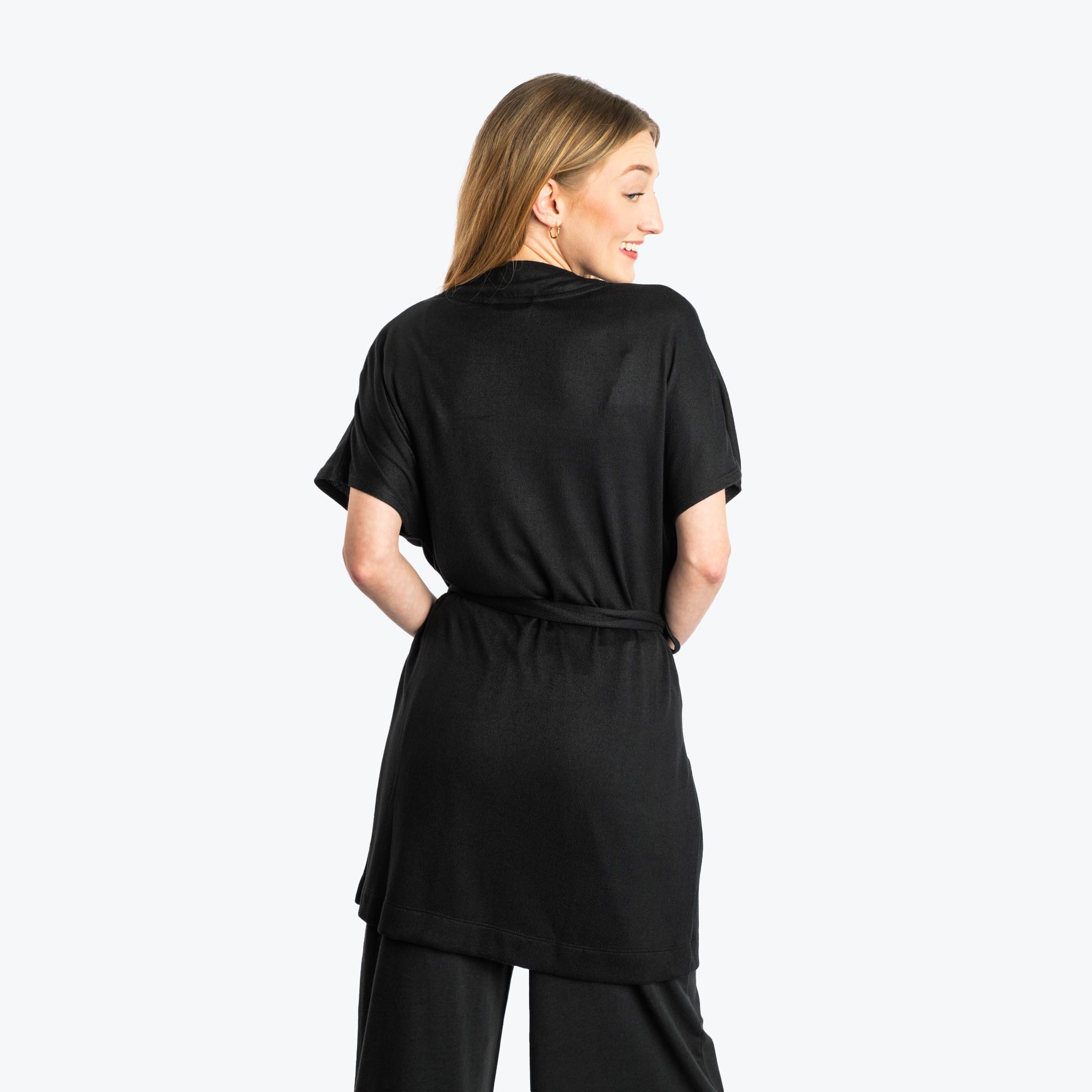 Sashay Lounge Wrap Vest - BLACK - SashayLoungeVest_Black_02