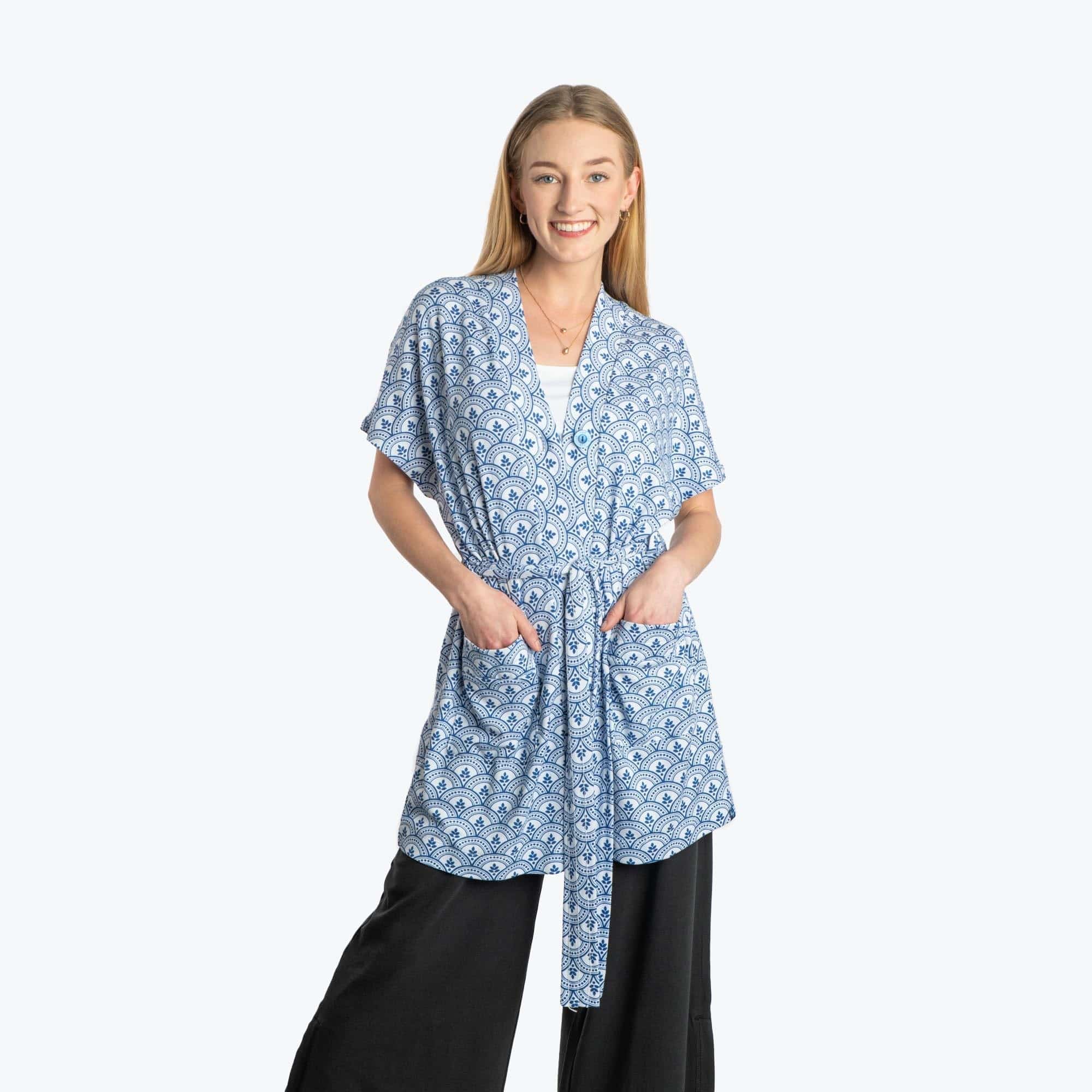 Sashay Lounge Wrap Vest - ISLAND TILE BLUE - SashayLoungeVest_IslandTileBlue_01