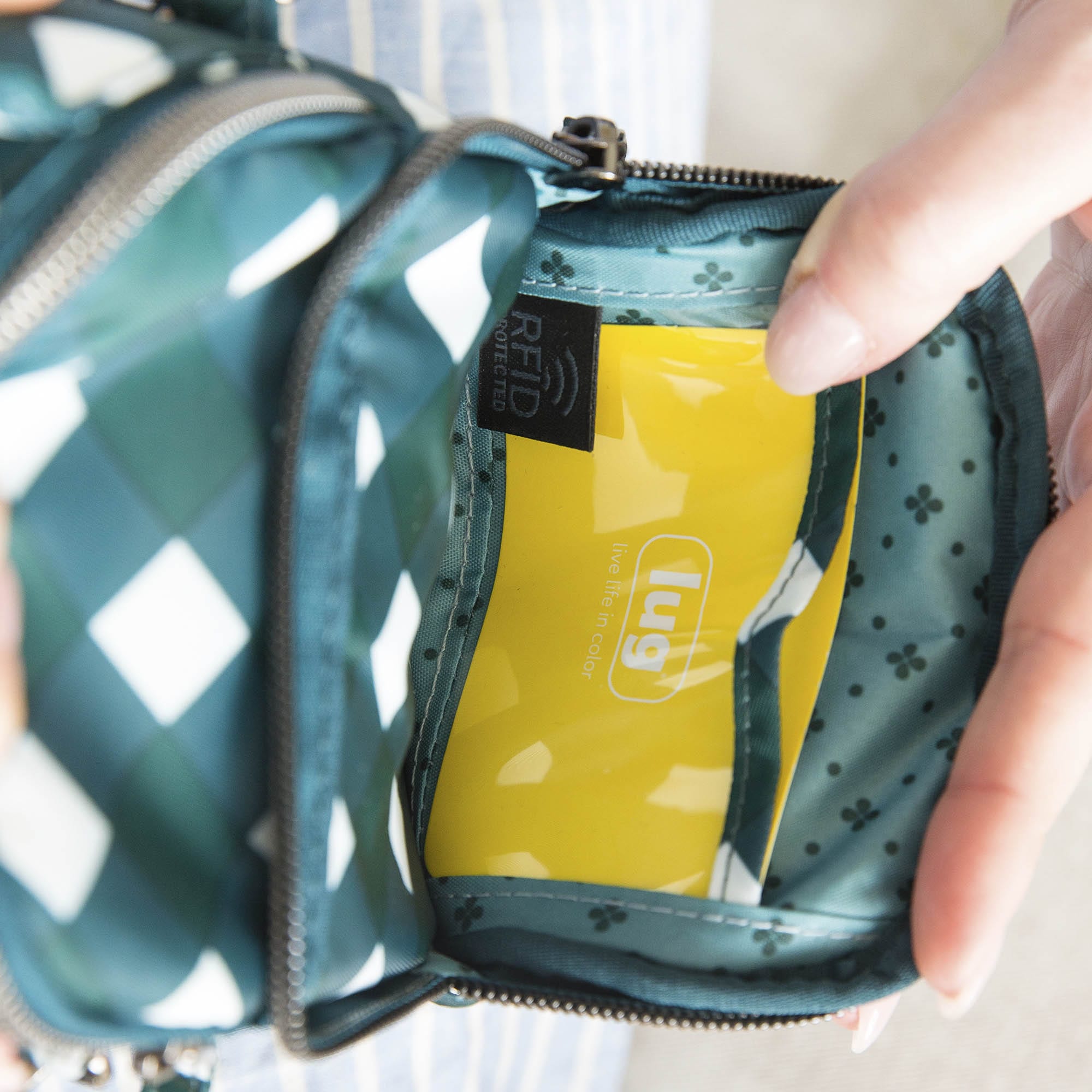 Skeeter Mini 2 Convertible Crossbody - - SkeeterMini2_Lifestyle_03