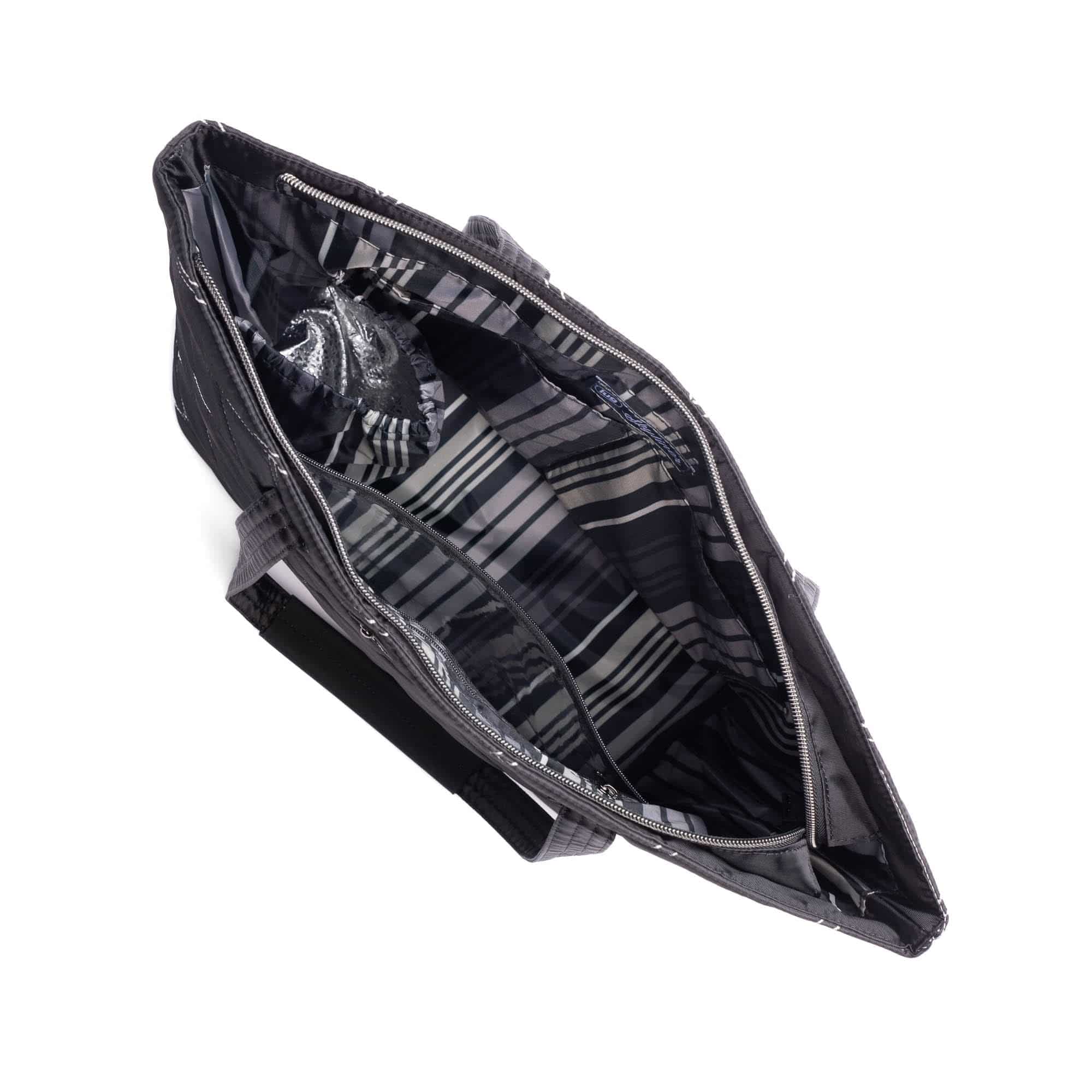 Skyliner Tote Bag - BLACK SILVER STITCH - Skyliner2_BlackwithSilver_05