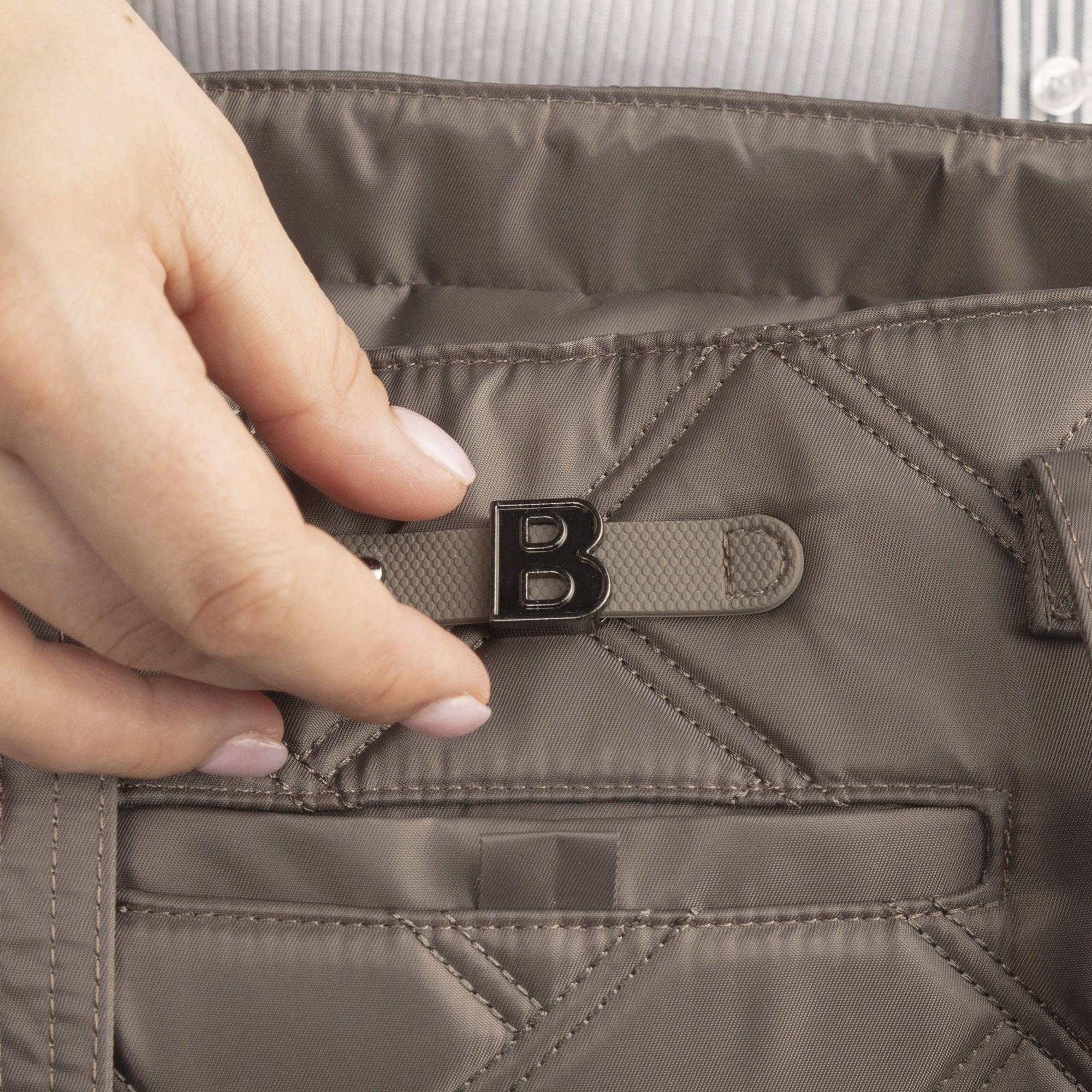 Skyliner Tote Bag - - Skyliner_Lifestyle_01