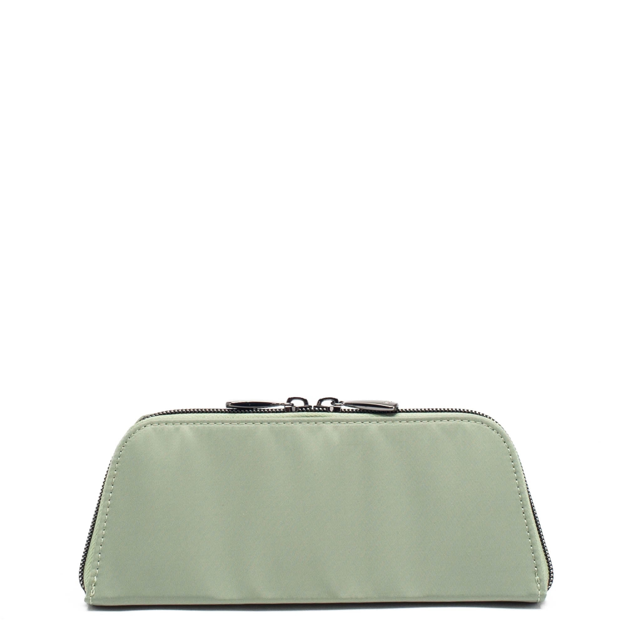 Slumber Accessory Storage Pouch - SAGE GREEN - Slumber_SageGreen_04