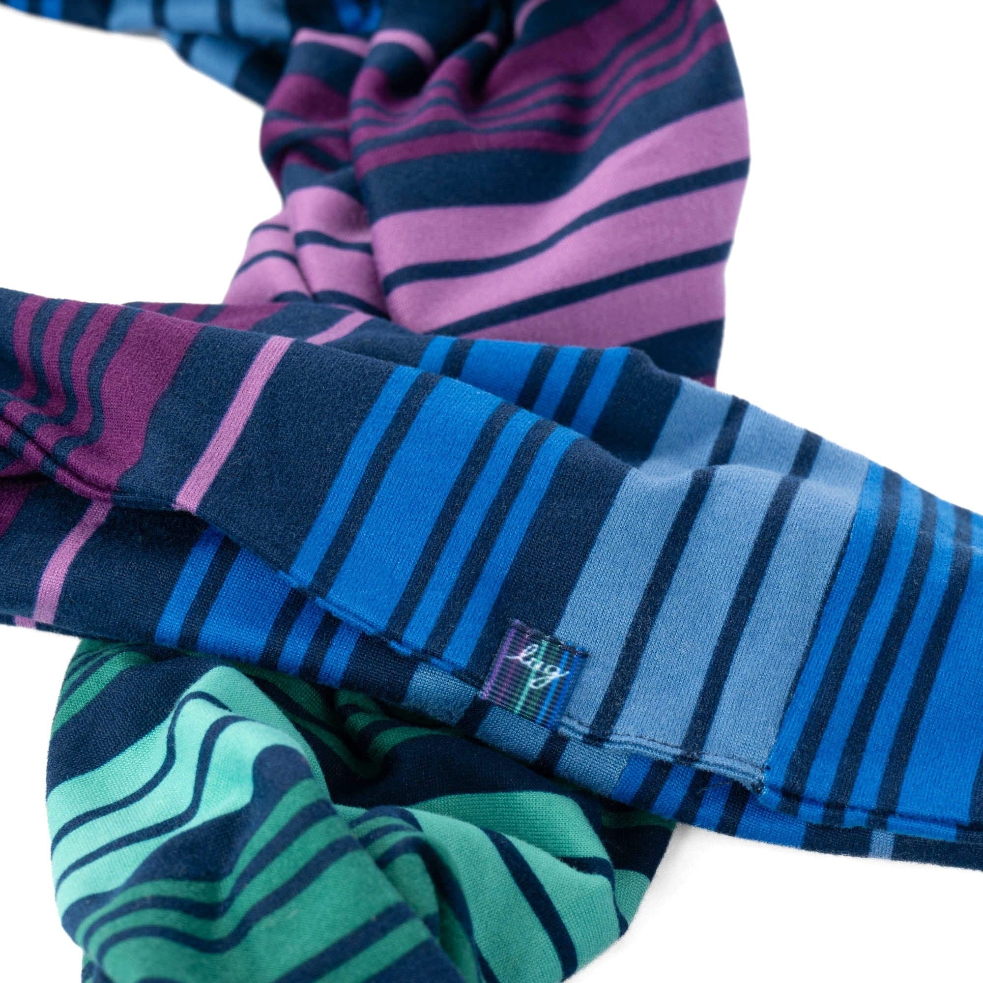 Spin Scarf - LOVE STRIPE MULTI - Spin_LoveStripeMulti_03