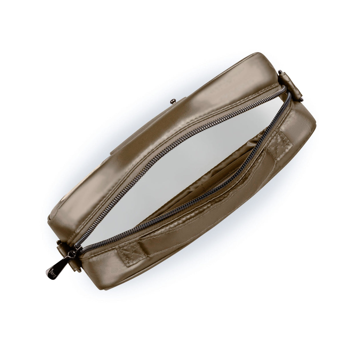 Stage clearance coach bags