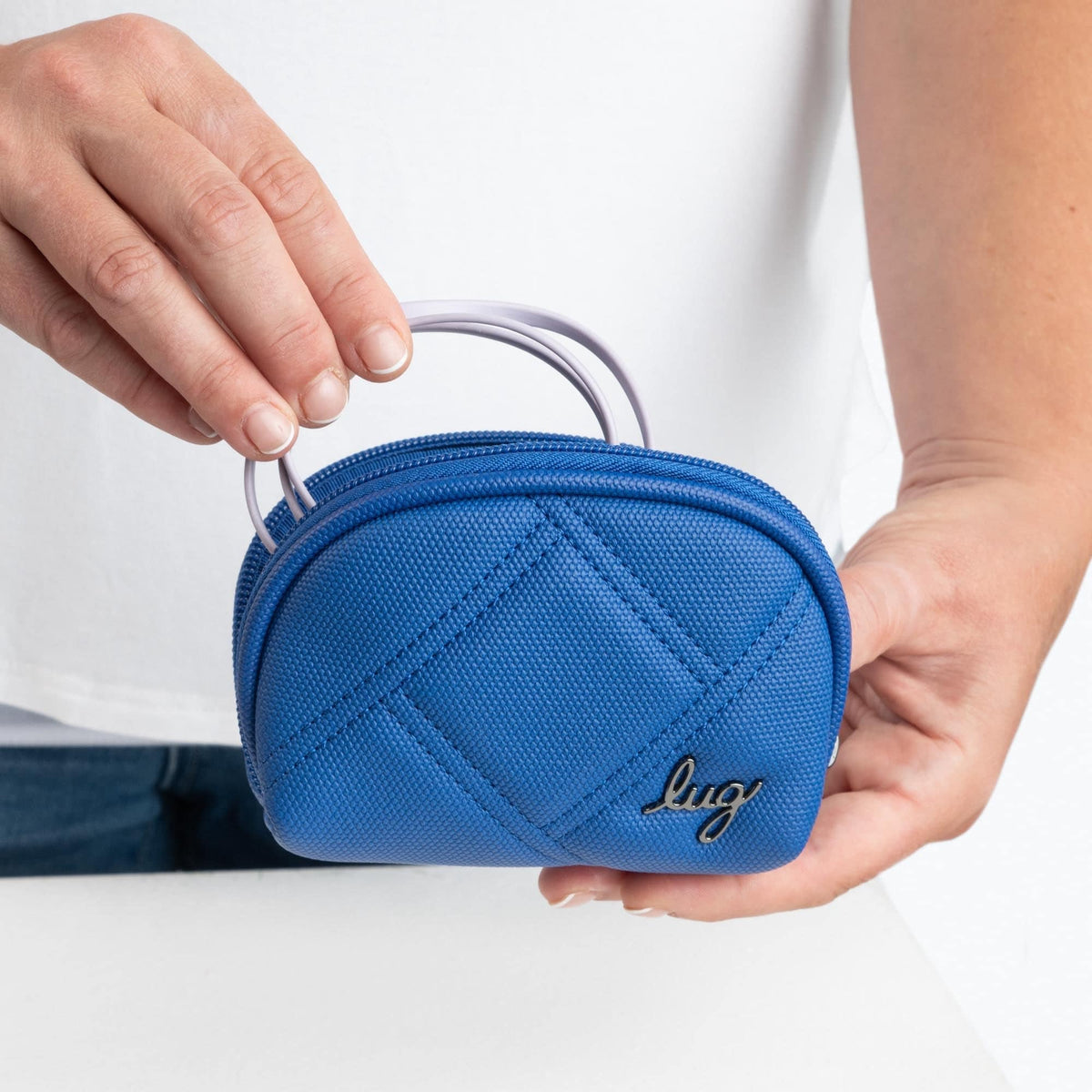 Stash Zip Matte Luxe VL RFID Pouch - - StashML_Lifestyle_03_41ce4a17-cc8c-46c5-a104-45bcdd6bfbdb