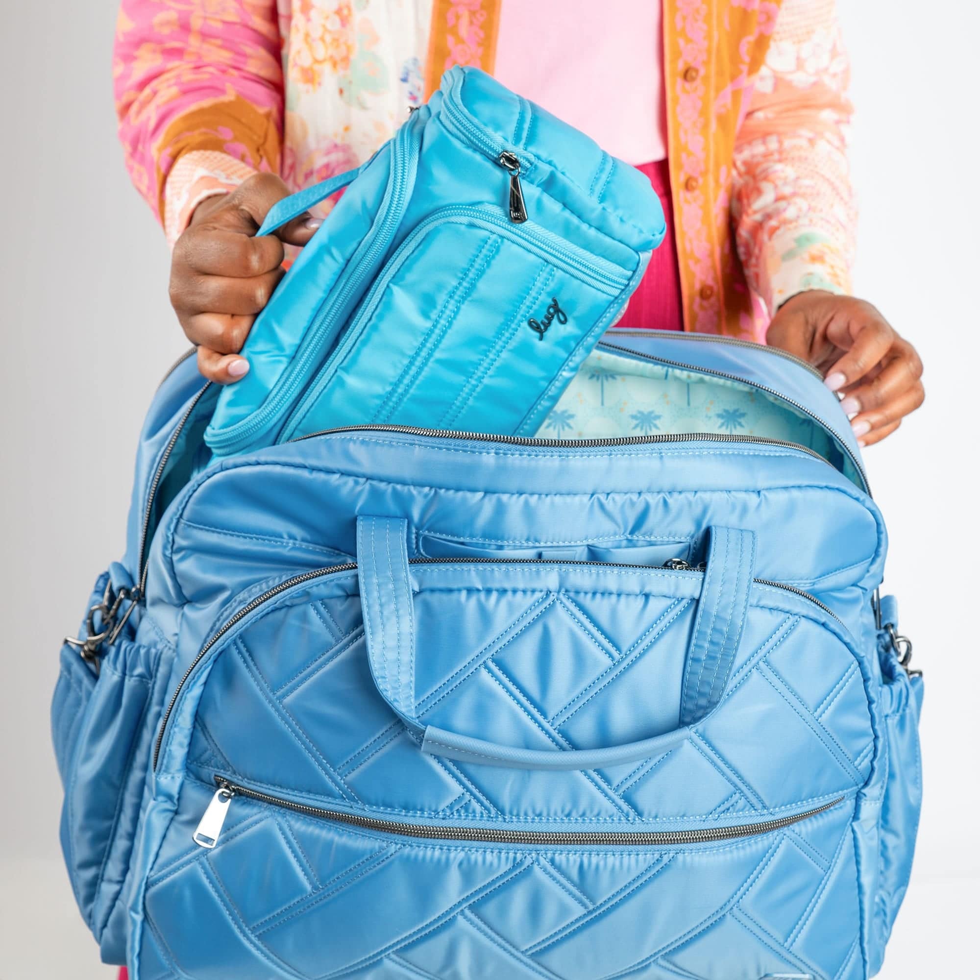 Steamboat SE Duffel Bag - - SteamboatSE_Lifestyle_03