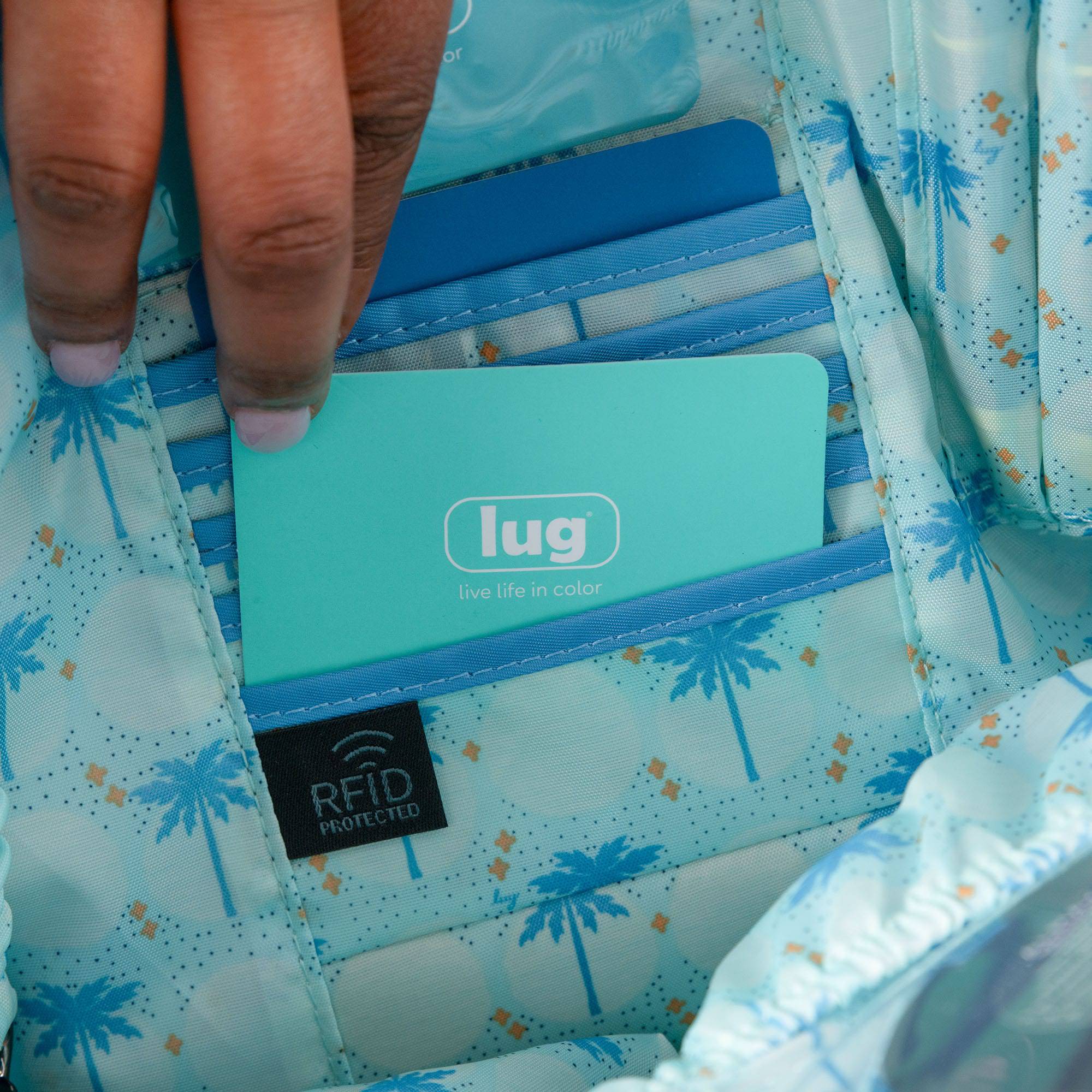 Steamboat SE Duffel Bag - - SteamboatSE_Lifestyle_05