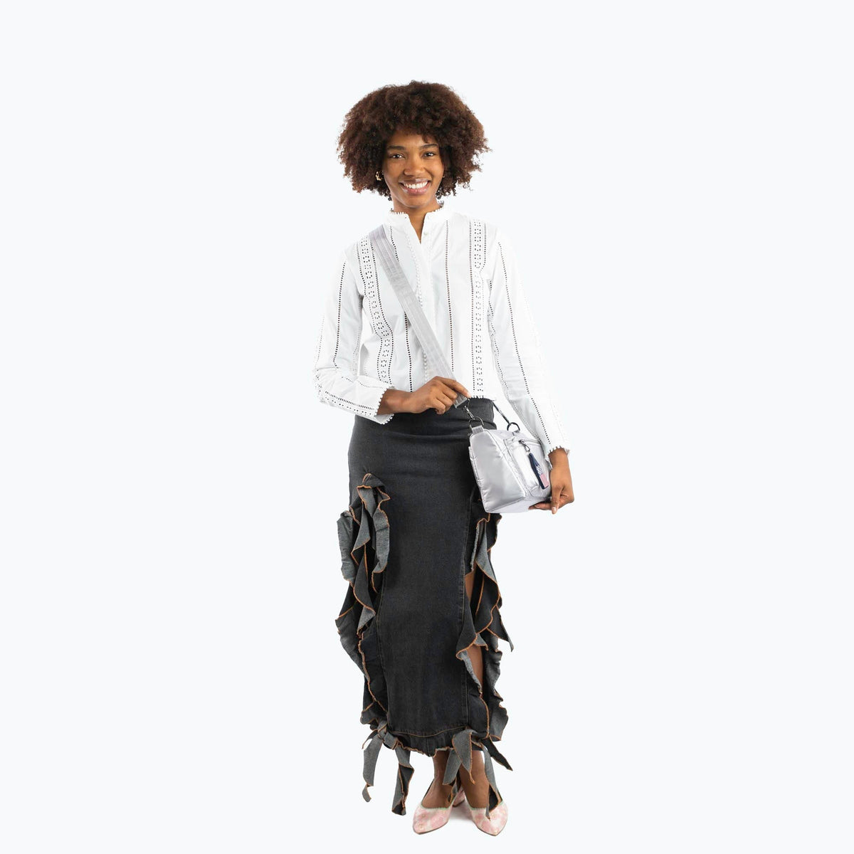 Stretch LE Crossbody Bag - - StretchLE_BagProportions_03