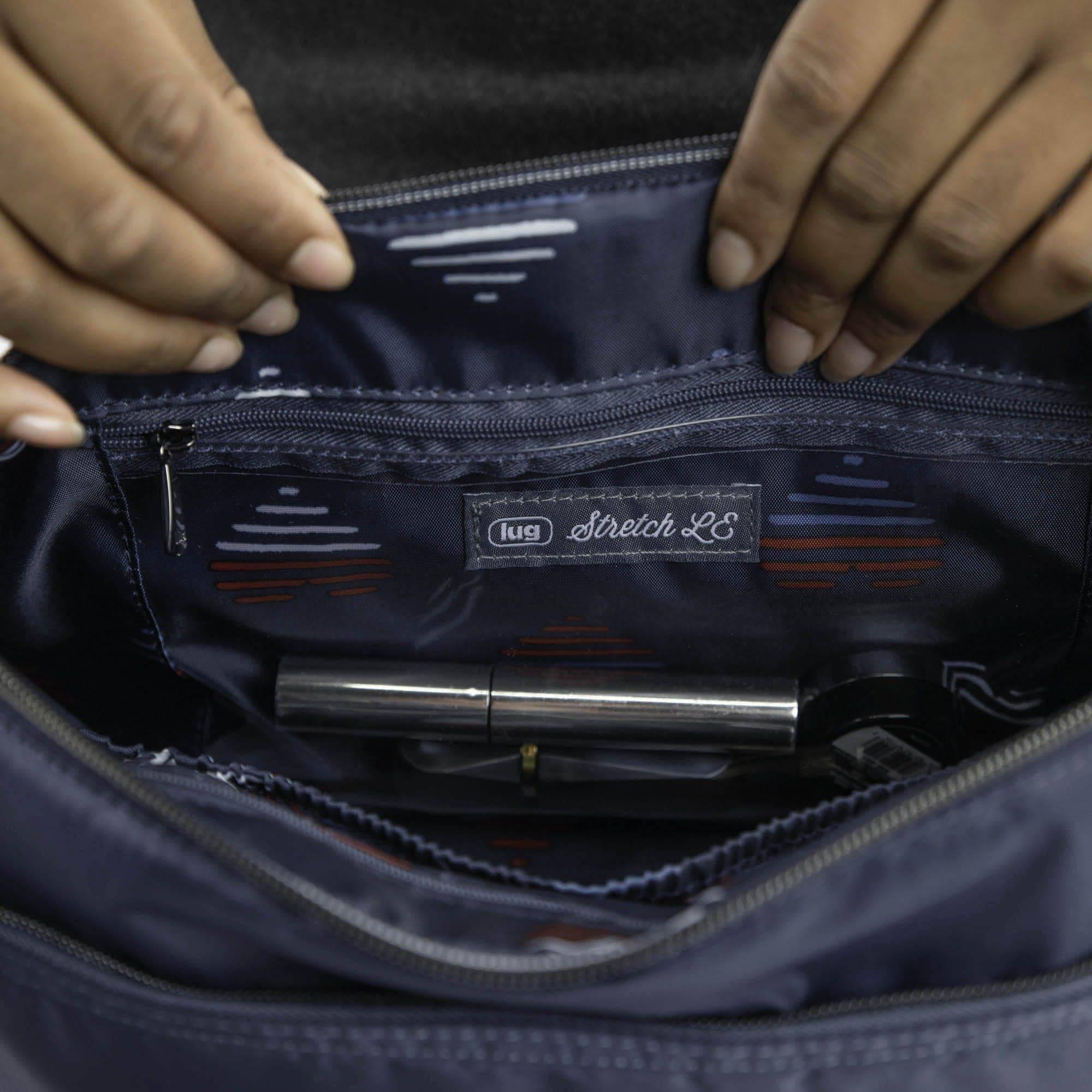 Stretch LE Crossbody Bag - - StretchLE_Lifestyle_07