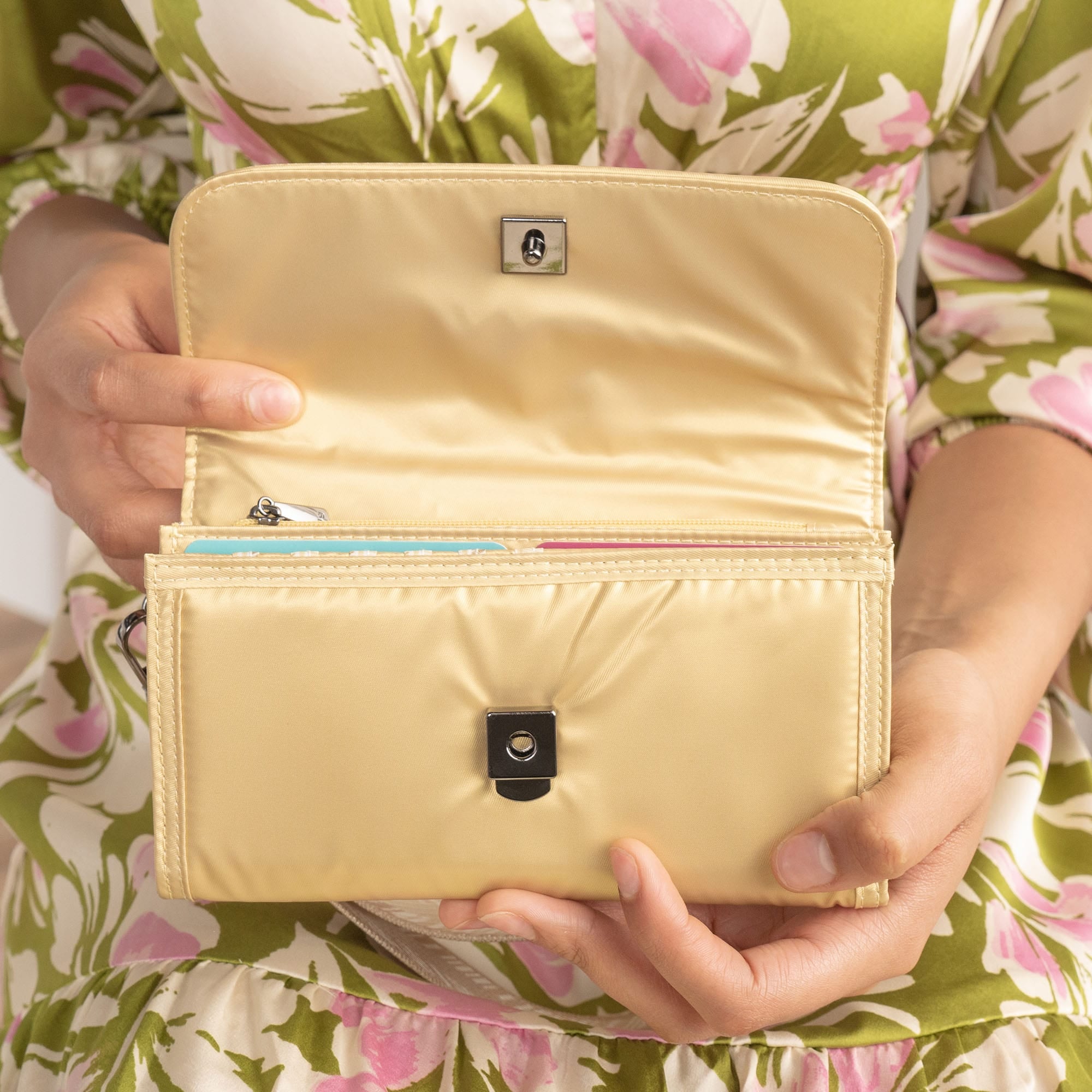 Stroll RFID Wristlet Wallet - - Stroll_Lifestyle_01