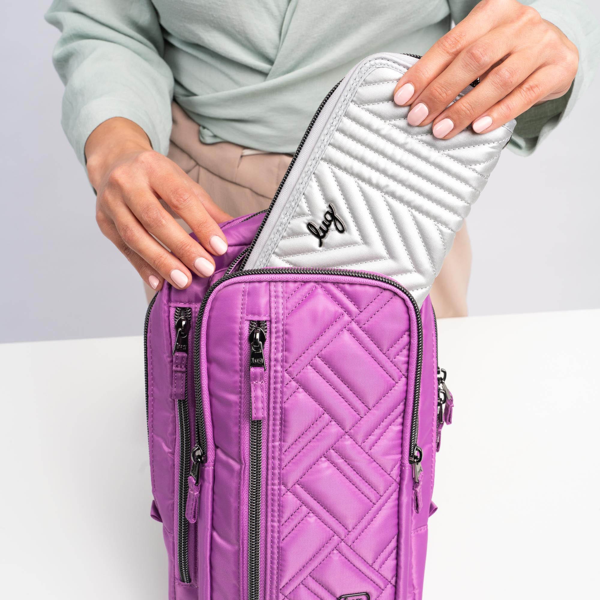 Tailback Sling Bag - - Tailback_Lifestyle_02_c5bf9279-630b-4198-9bfe-57917d812f4b