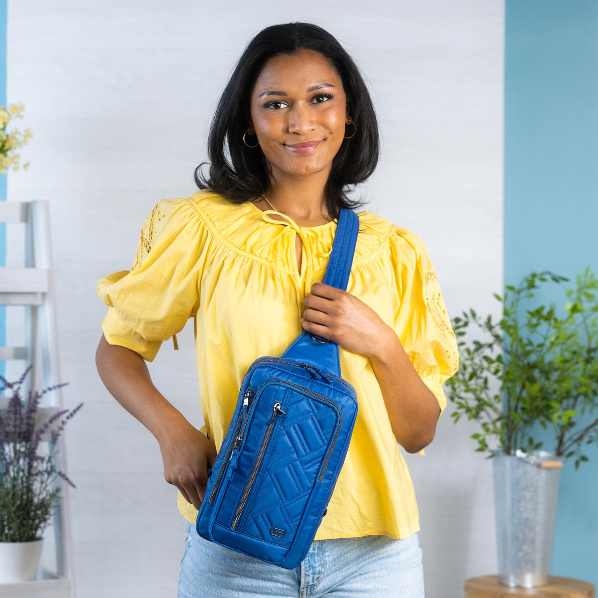 Tailback Sling Bag - - Tailback_Lifestyle_10