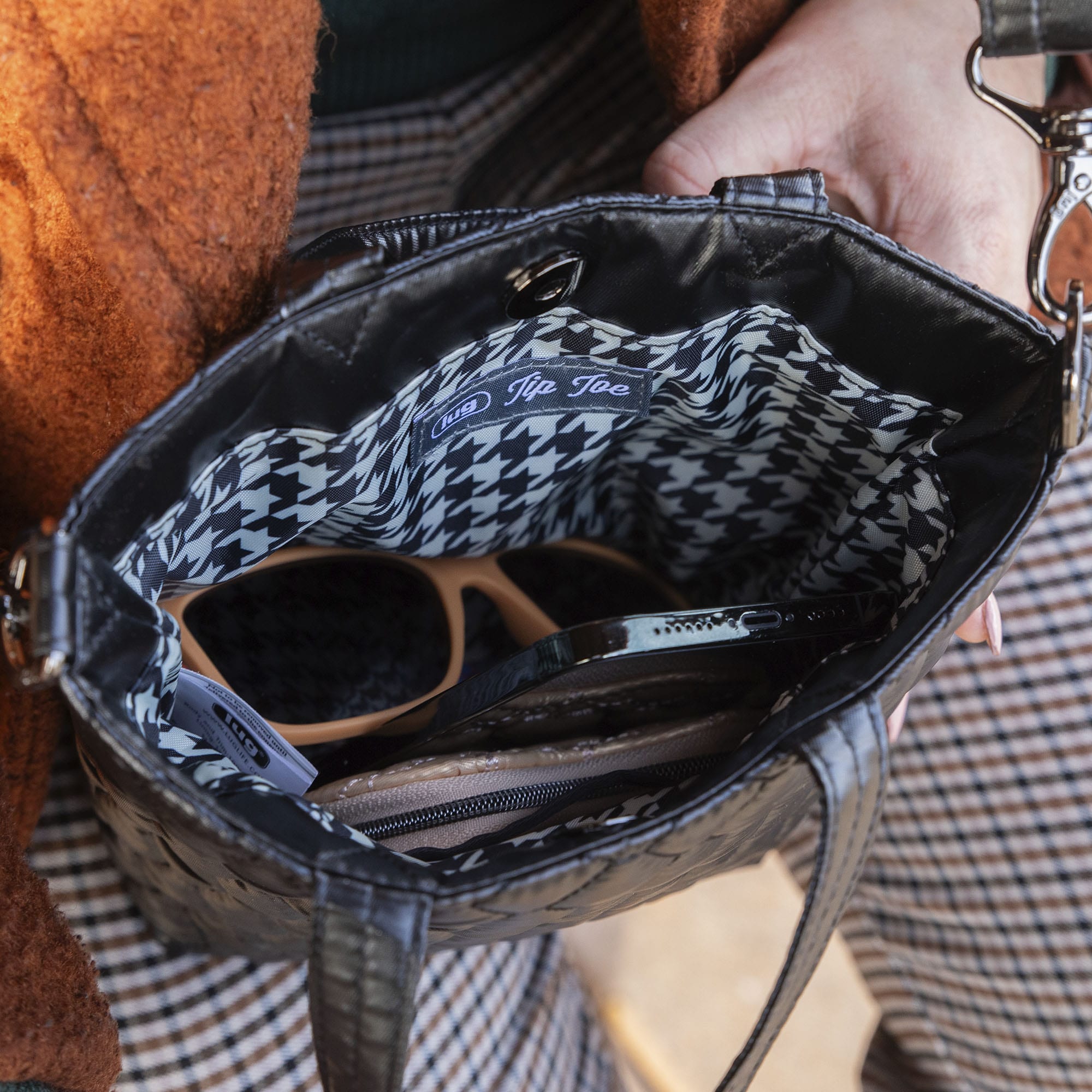 Tip Toe Crossbody Bag - - TipToe_Lifestyle_01_7bb7486a-c5c9-4a90-81ea-a3c7553c7a25