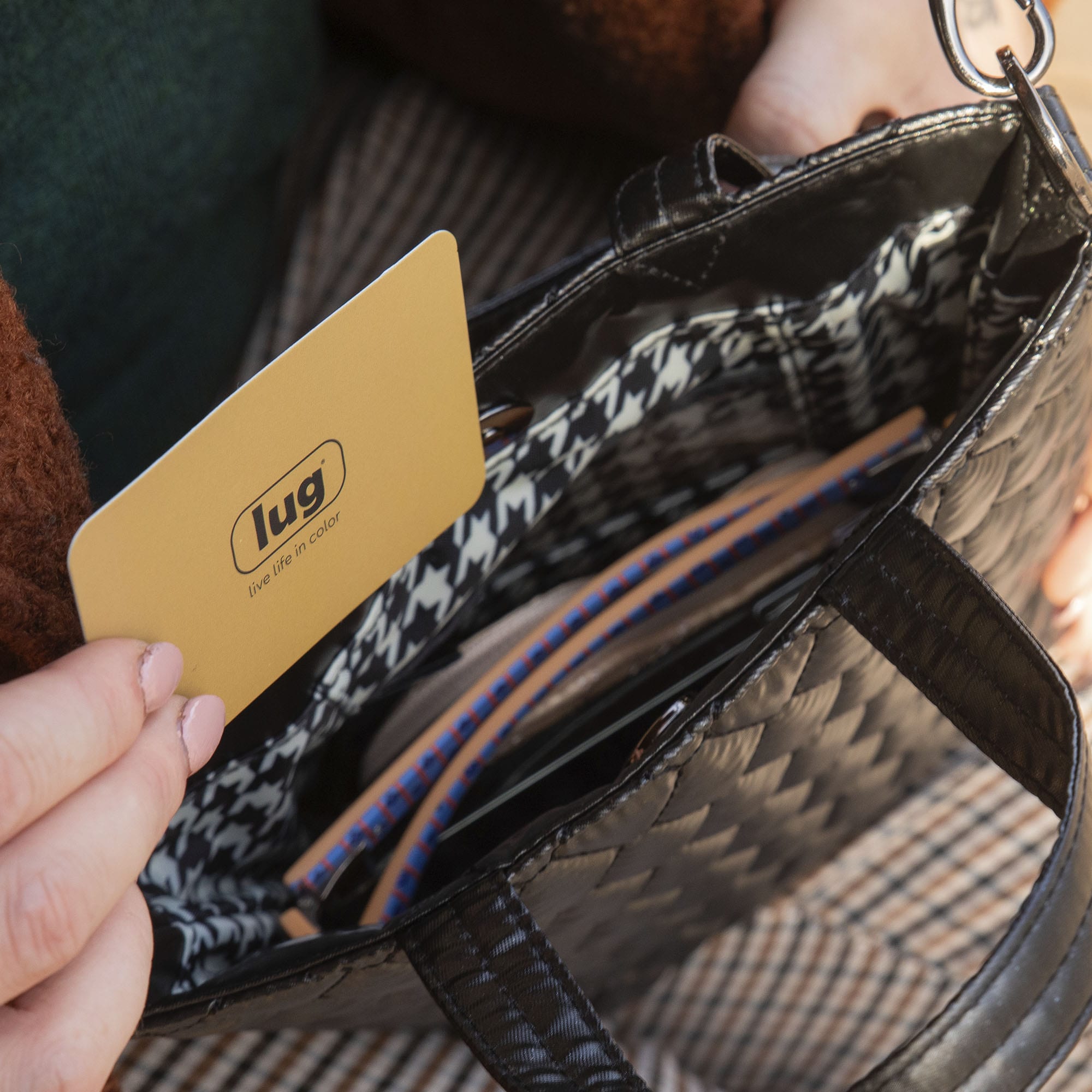 Tip Toe Crossbody Bag - - TipToe_Lifestyle_03_8deab6a9-4120-44cf-bed6-35b37ac4fa00