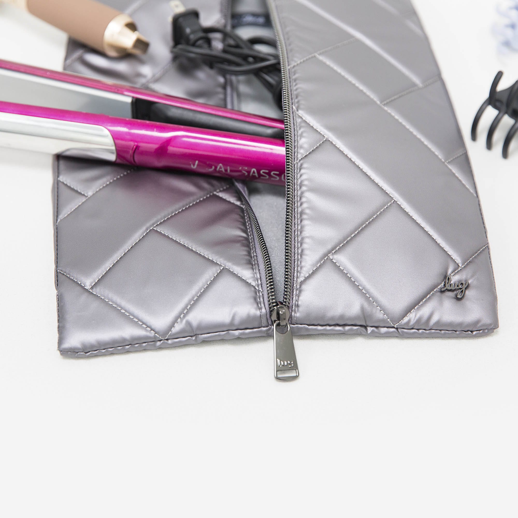 Tuck Hot Styling Tool Case - - Tuck_Lifestyle_01