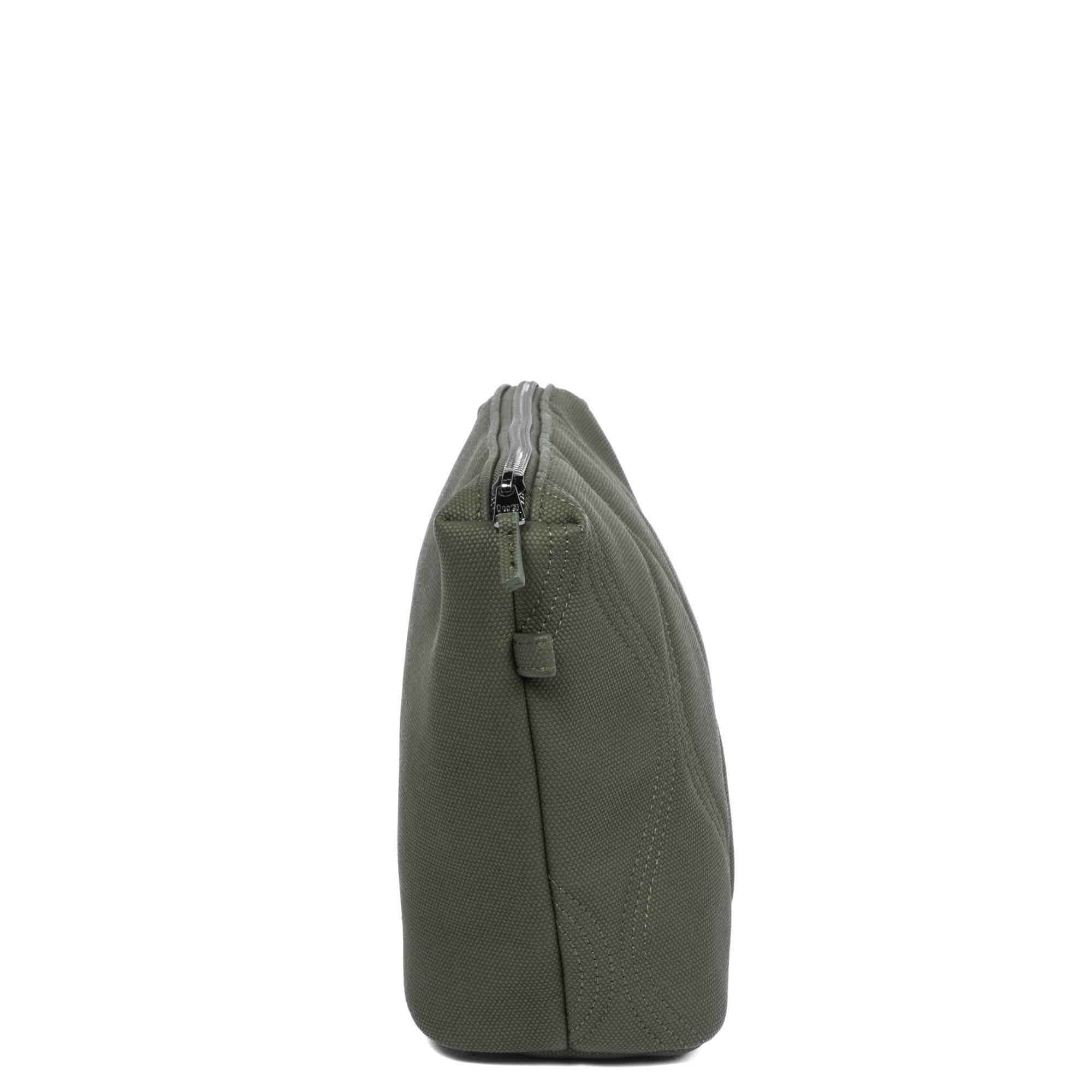 Volley Matte Luxe VL Pouch - OLIVE - VolleyPouchLVL_Olive_03