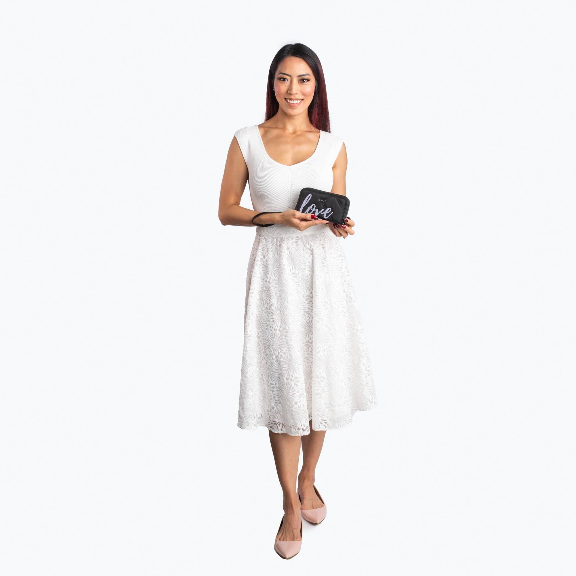 Whirly Love RFID Wristlet Wallet - - WhirlyLove_Lifestyle_BagProportions_01