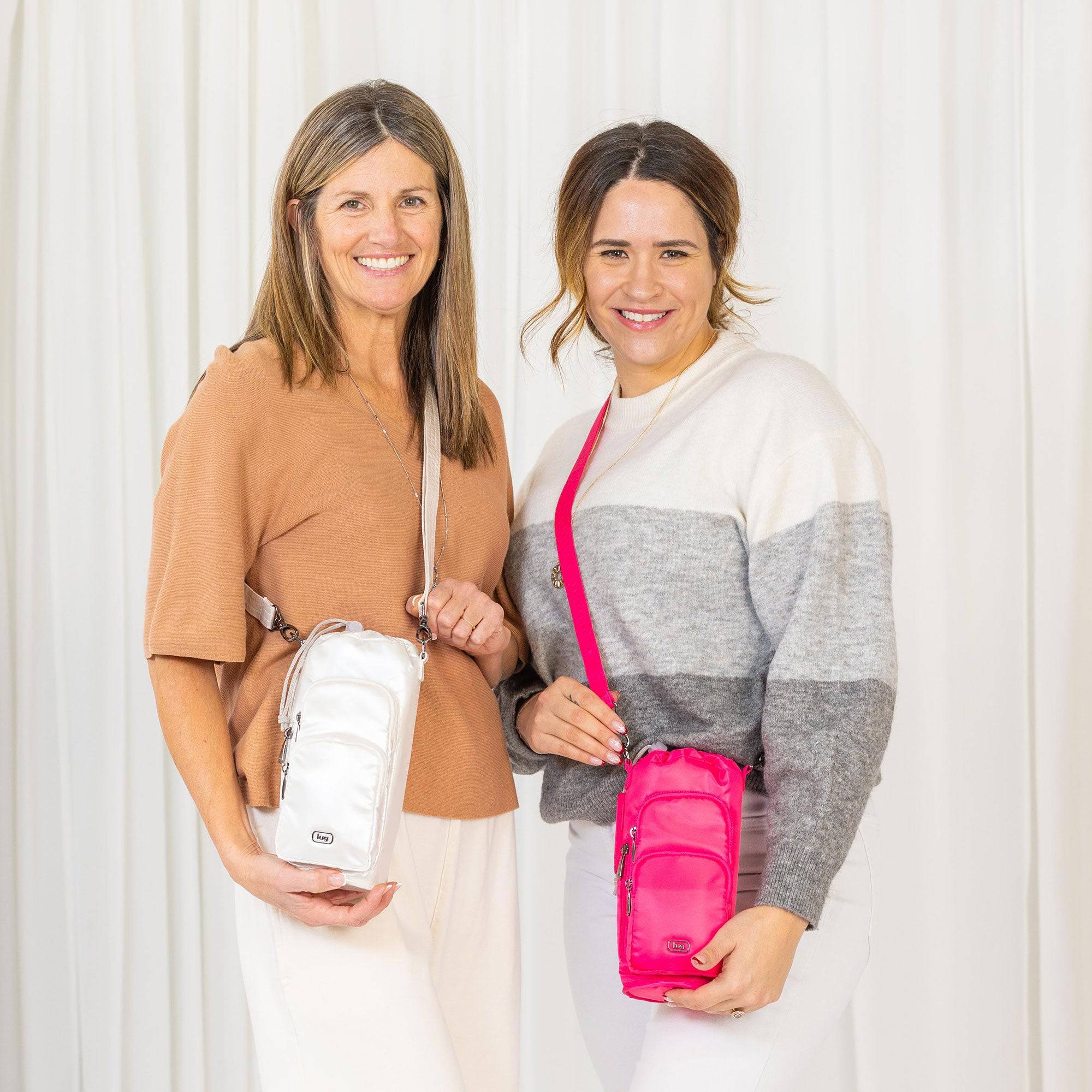 Huggie XL Crossbody Bottle Holder - - huggiexl_hover_02