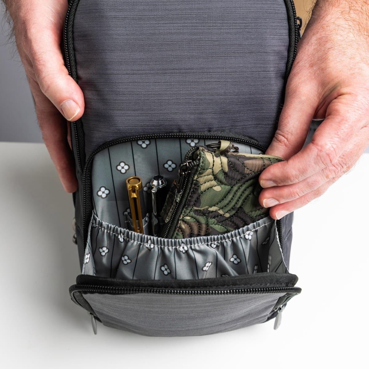 Starboard Brushed Sling Bag - - starboard_feature_01