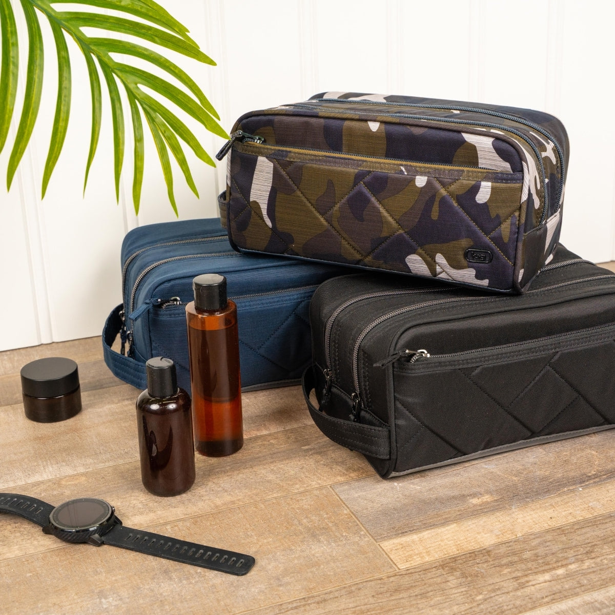 Wheelbarrow Brushed Dopp Kit - - wheelbarrow_lifestyle_01