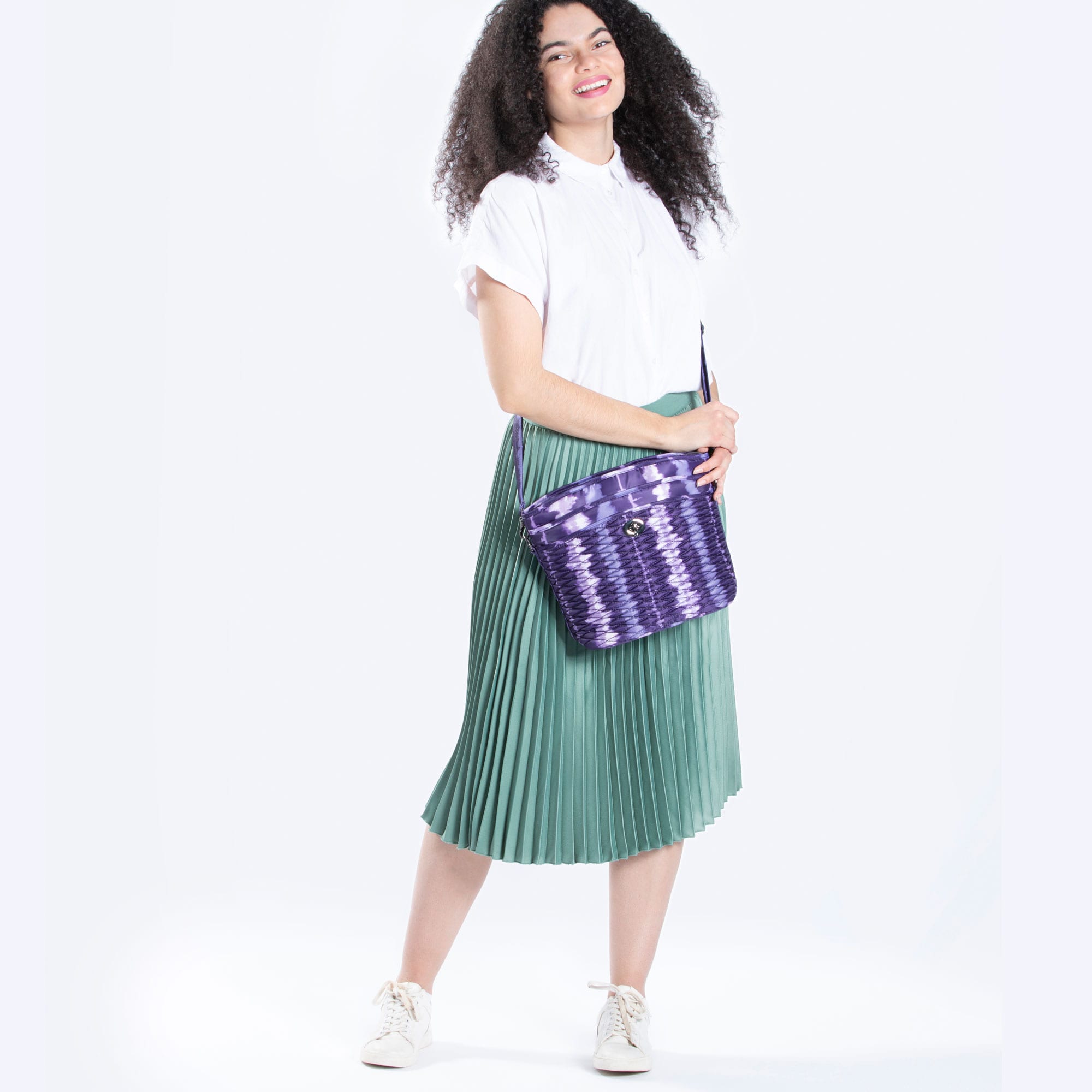 Adagio Shoulder Bag - SHIBORI PURPLE (SAKURA PURPLE) - Adagio_ShiboriPurple_Model