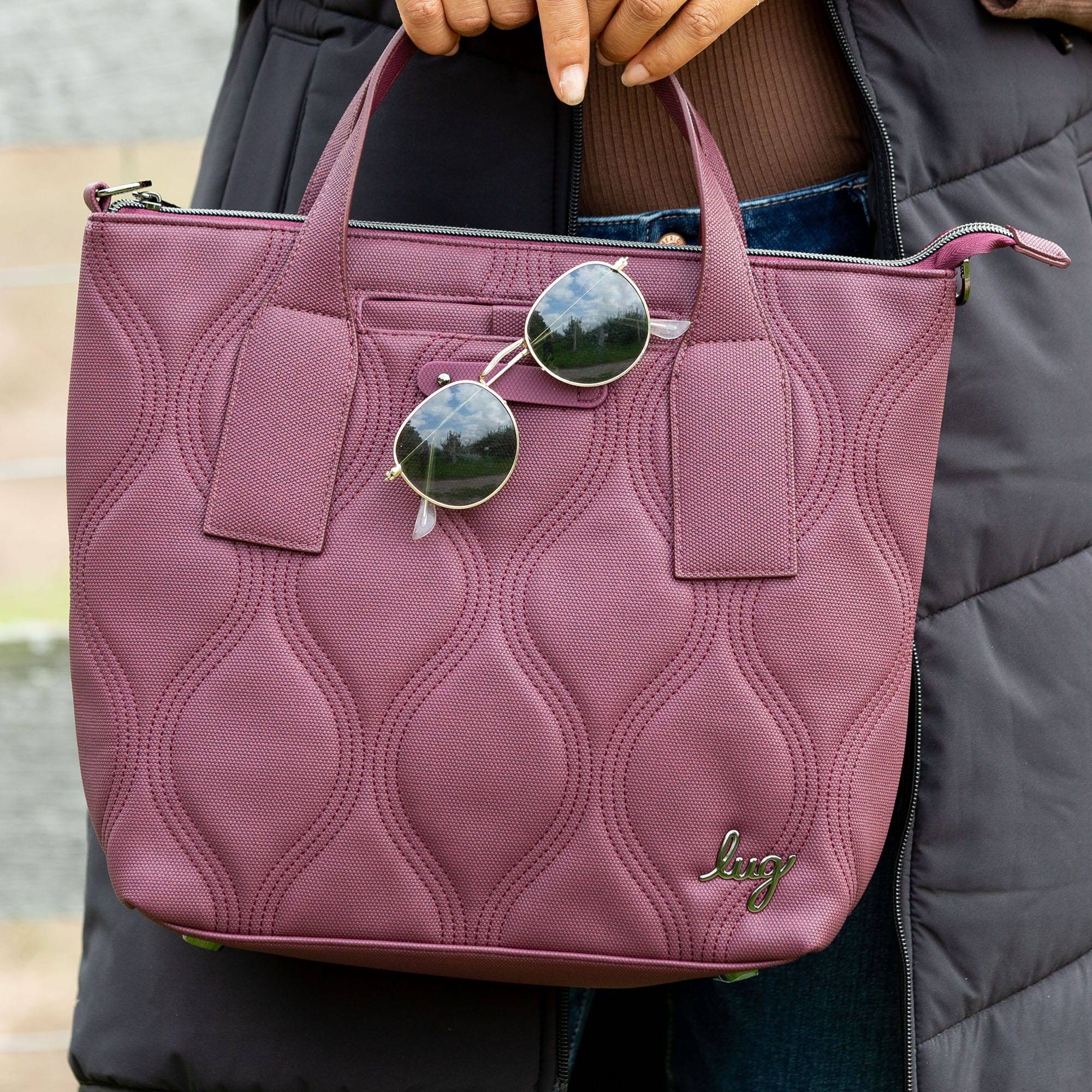 Alto Matte Luxe VL Convertible Tote Bag - WINE - AltoMatteLuxe_Lifestyle_08