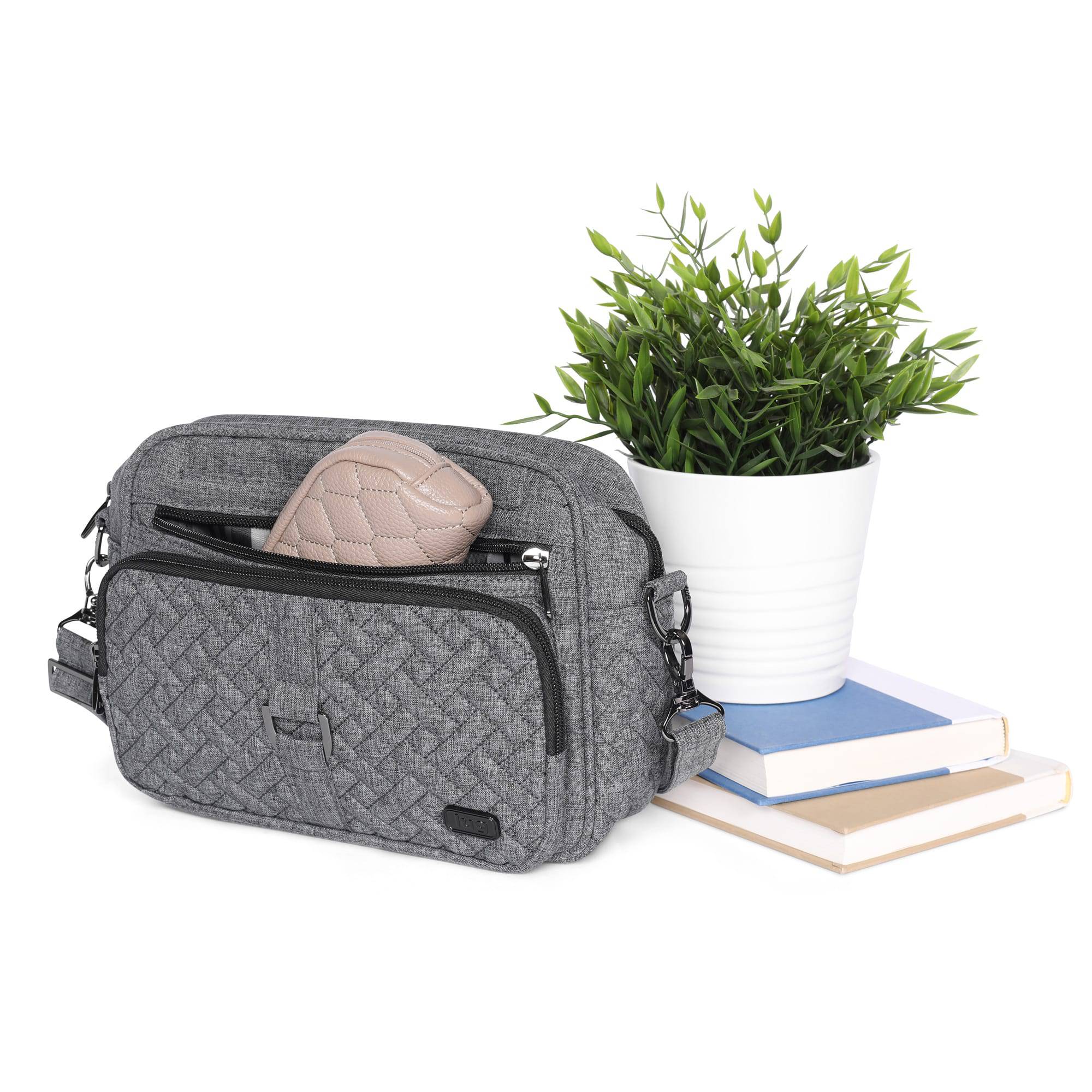 Bobsled Classic VL Eyeglass Case - - Bobsled-VL_Lifestyle_03_aug22