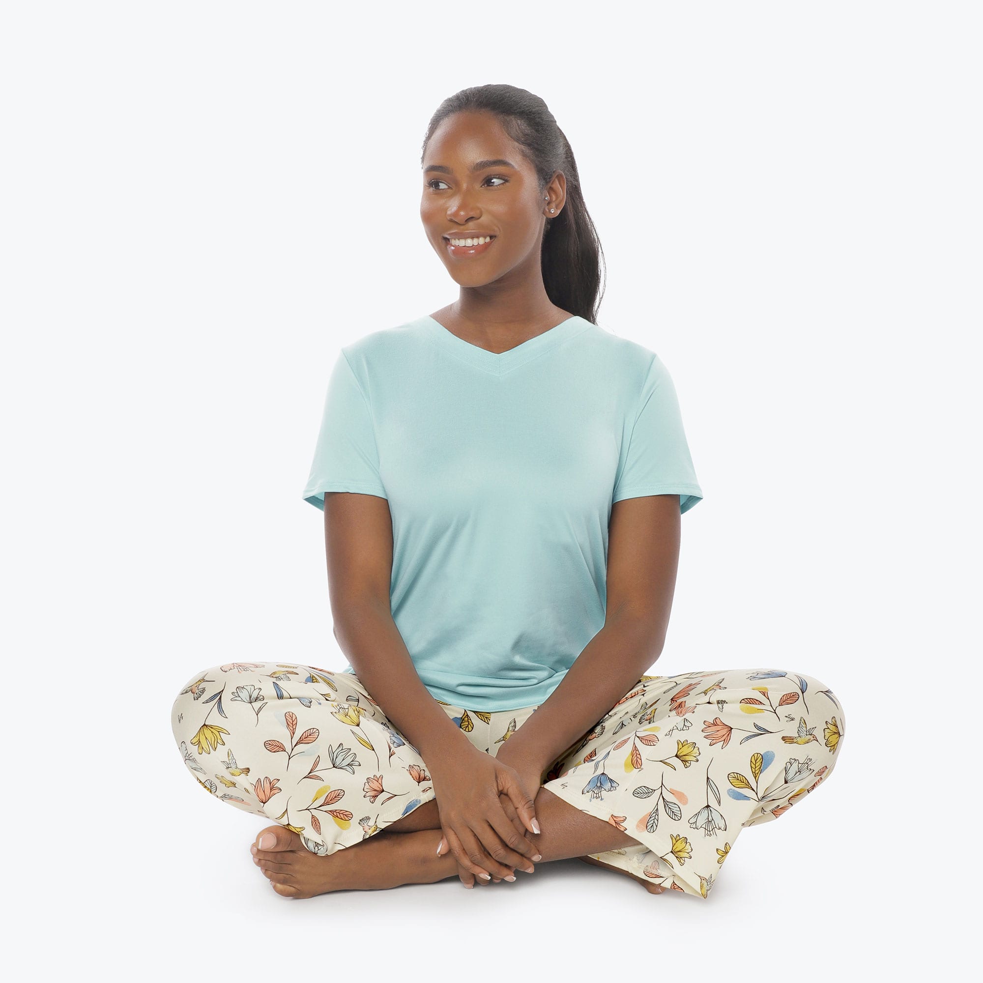 Boomerang Relaxed Tee & Cropped Pants&nbsp;Set - HUMMINGBIRD FLORAL - Boomerang_Hummingbird_Floral_S_05