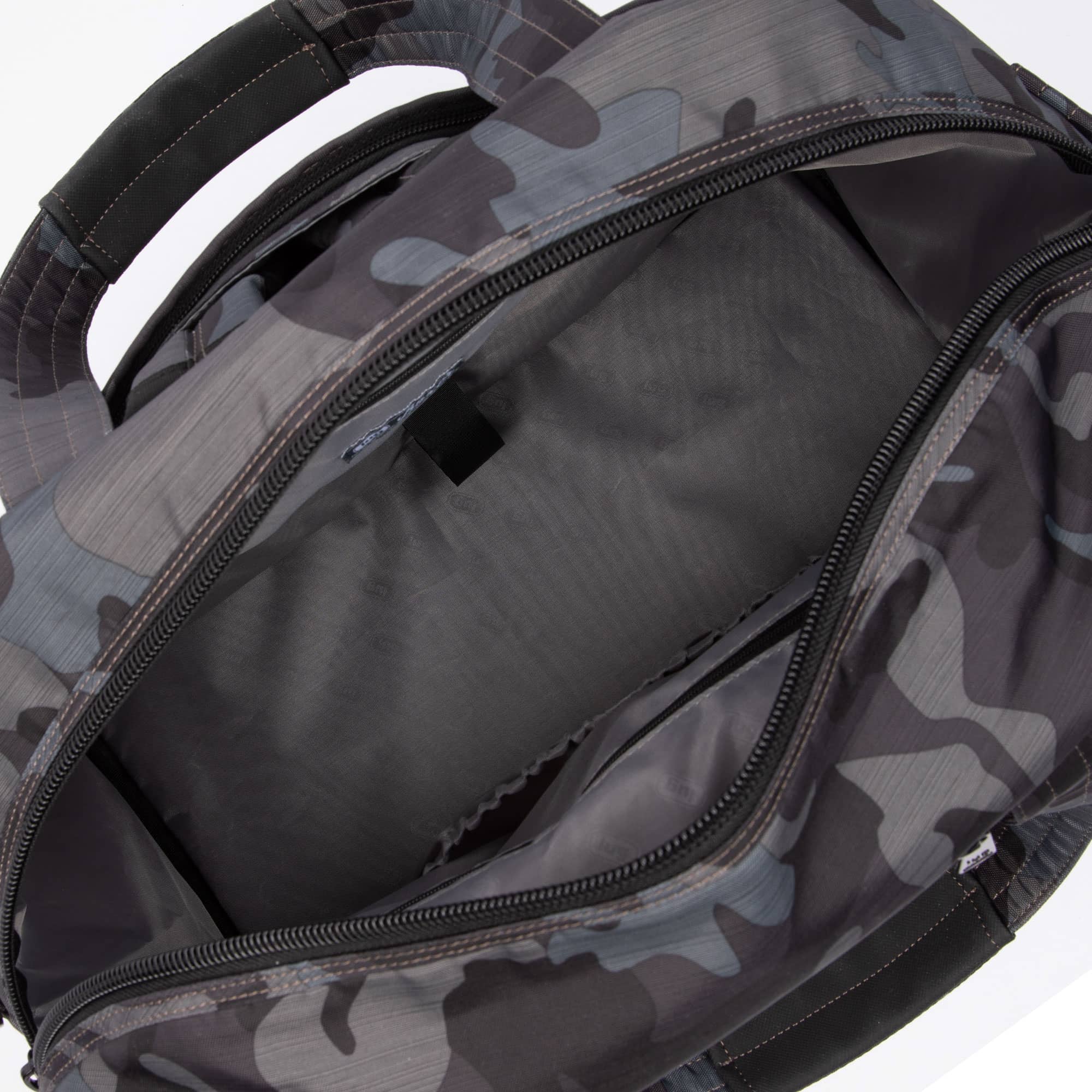 Boxer 2 Convertible Overnight Bag - BRUSHED CAMO BLACK - Boxer2_BrushedCamoBlack_05