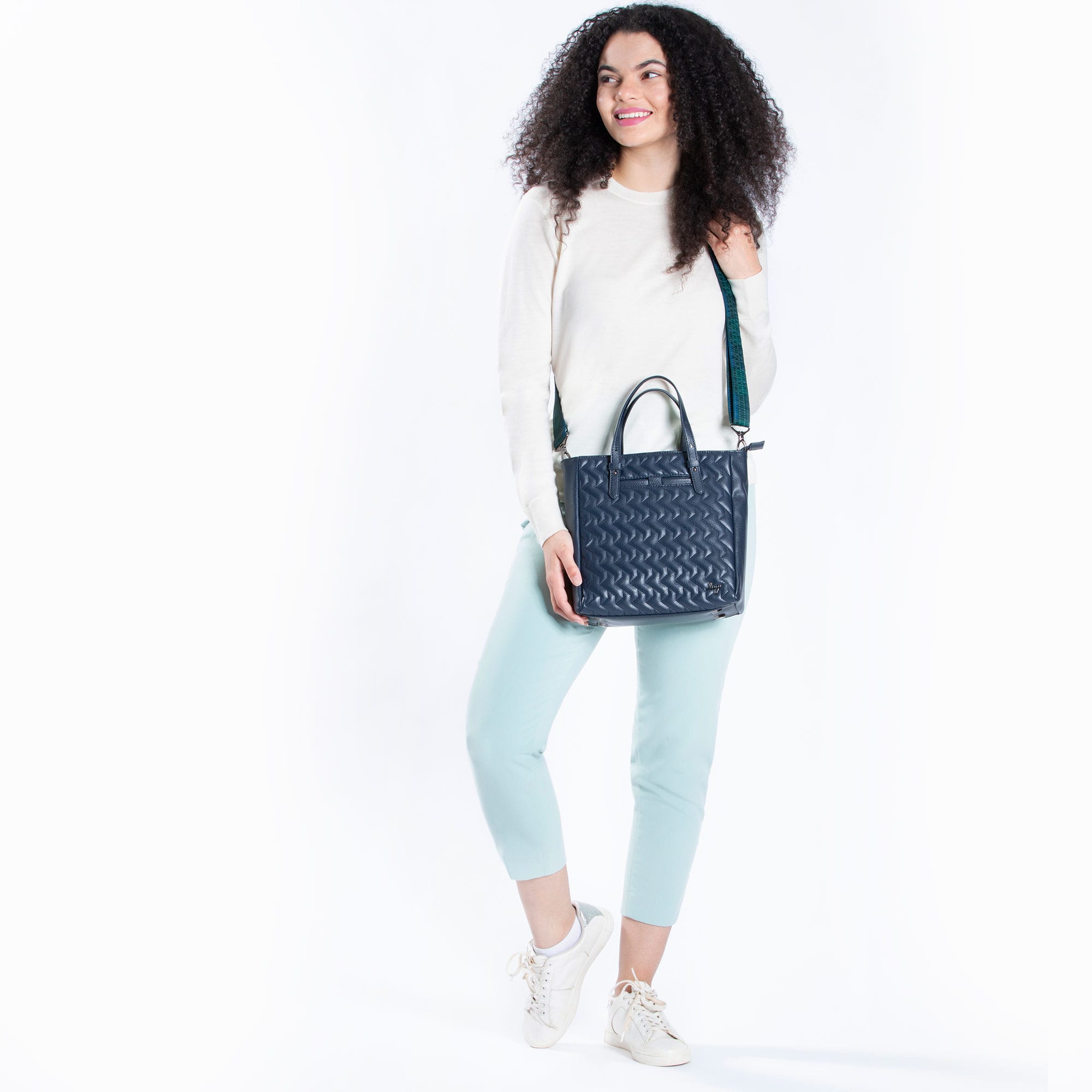 Charter Classic VL Convertible Tote Bag - NAVY BLUE - CharterVL_NavyBlue_Model