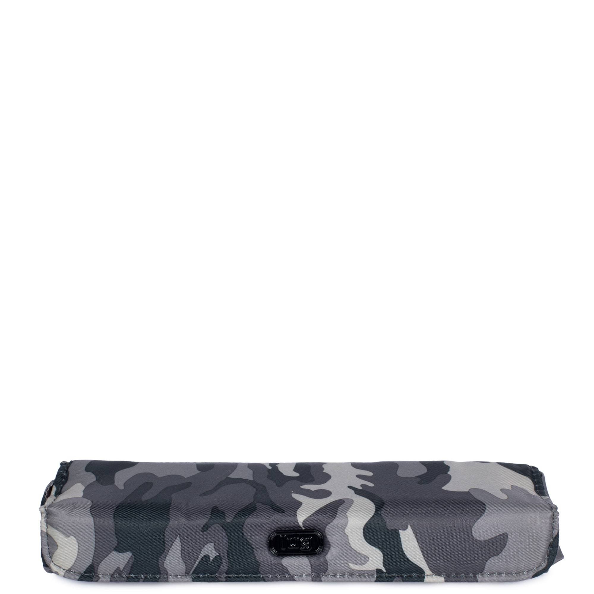 Choo Choo Pill Organizer - CAMO MIDNIGHT - ChooChoo_CamoMidnight_01