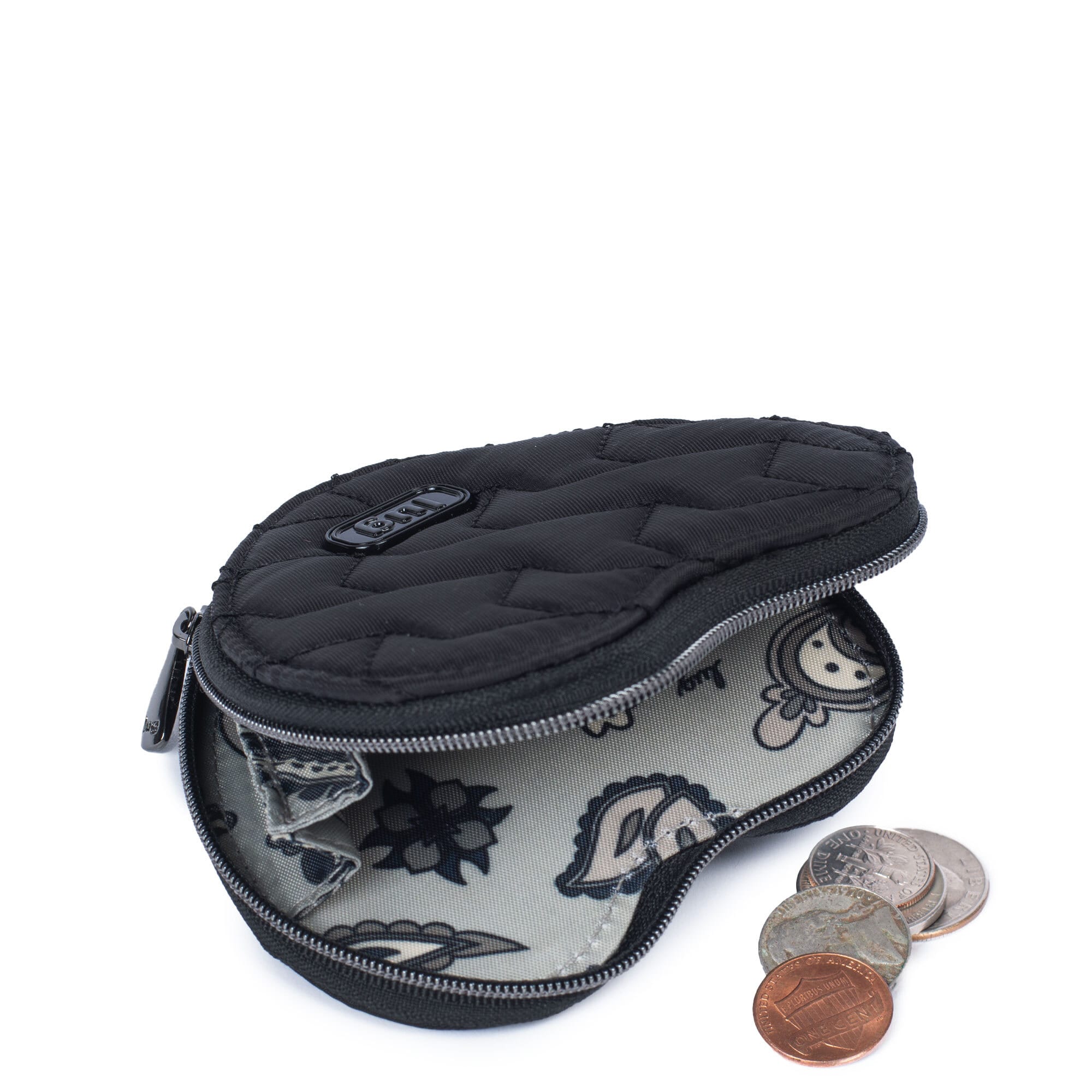 Heart Pouch - CONTEMPORARY BLACK - CopyofHeartPouch_ContemporaryBlack_05