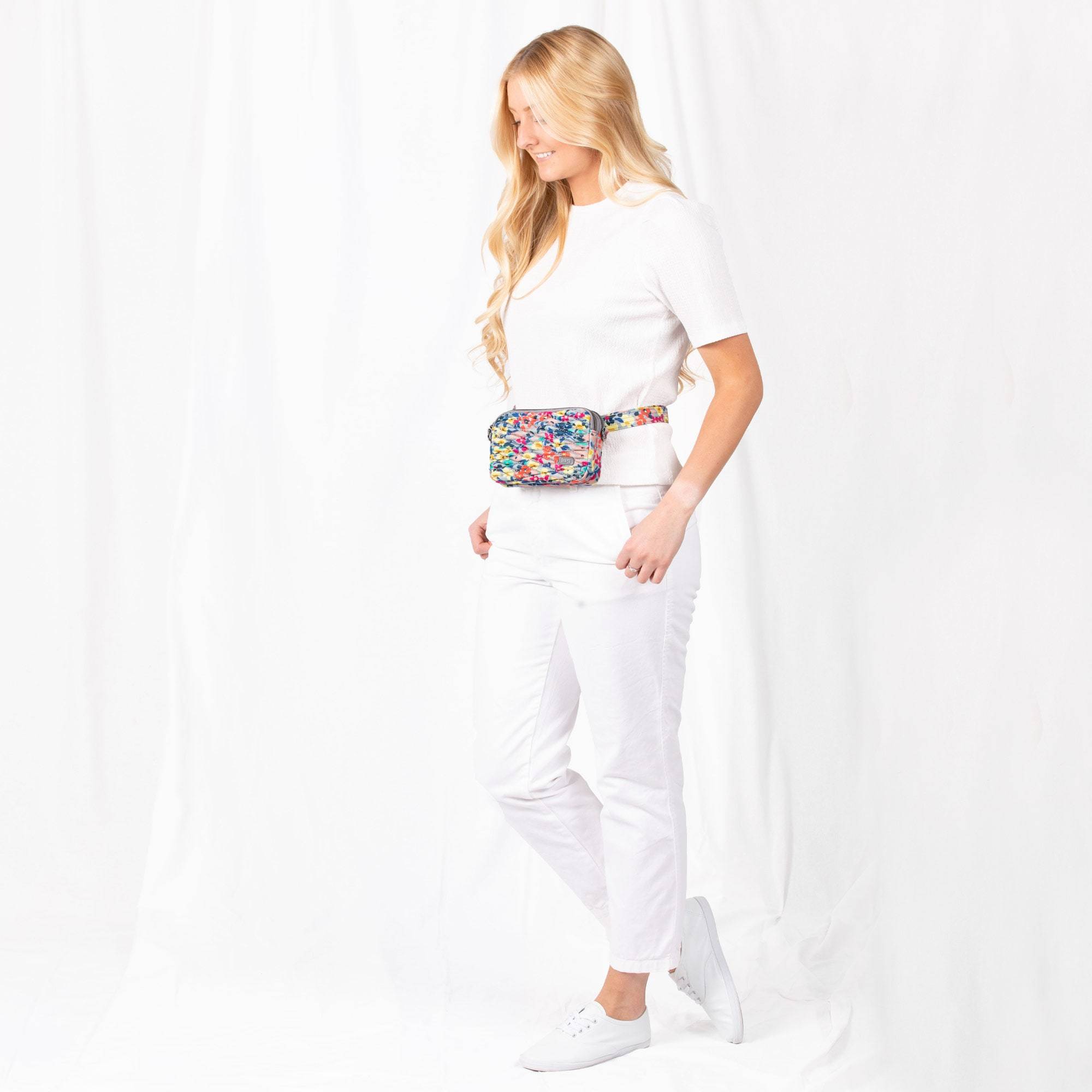 Coupe Convertible Crossbody Bag - - Coupe_WildflowerMulti_07a