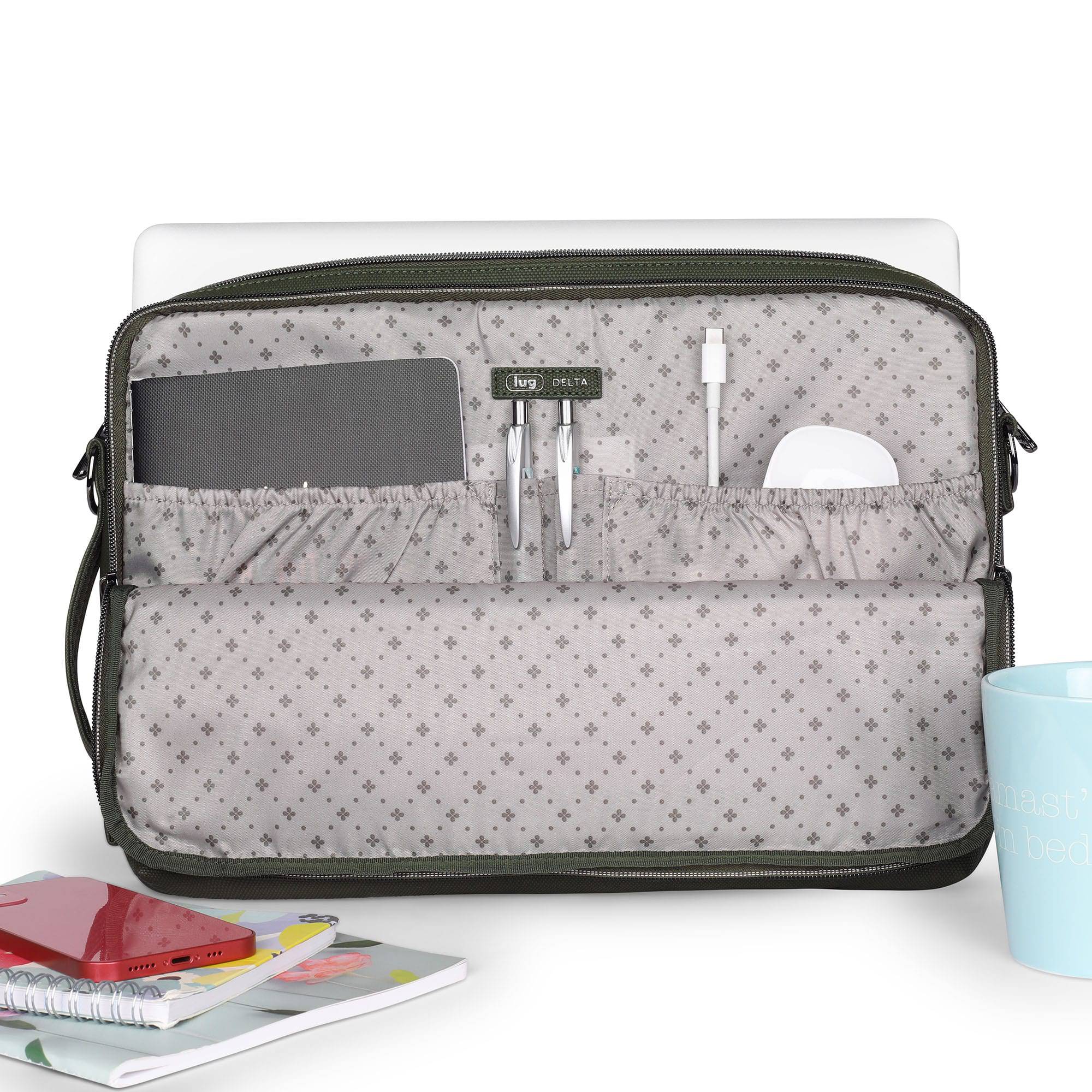 Delta Matte Luxe VL 15" Laptop Case - - DeltaMatteVL_Lifestyle_02