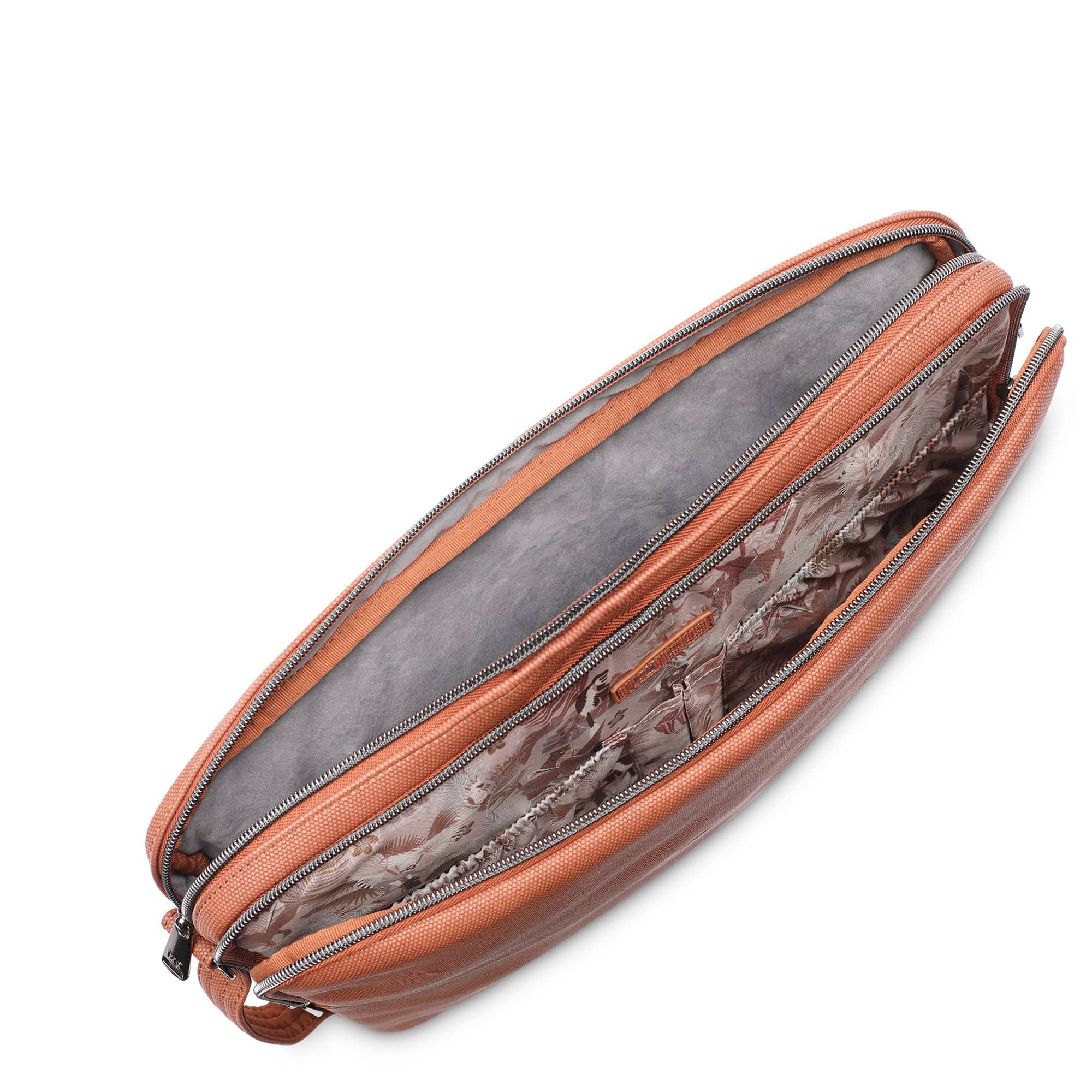 Delta Matte Luxe VL 15" Laptop Case - COPPER - DeltaMatteVL_MatteVL_CopperBrown_05