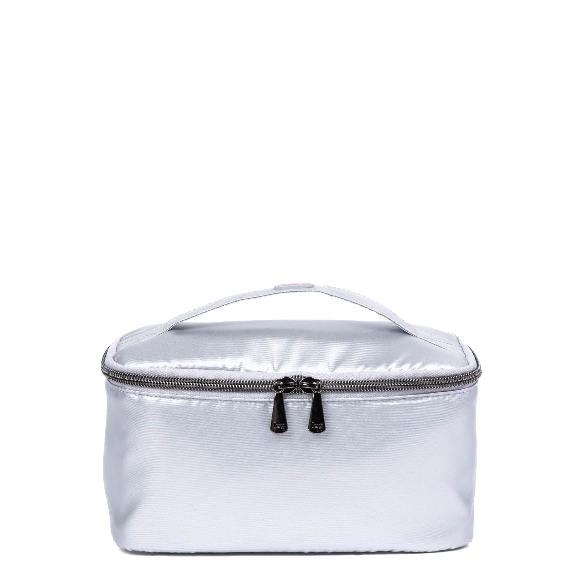 Dolly Short SE Cosmetic Case - METALLIC SILVER - DollyShort_MetallicSilver_01_fe4e000c-ec6c-4ea5-8018-aac9ac5cda2c