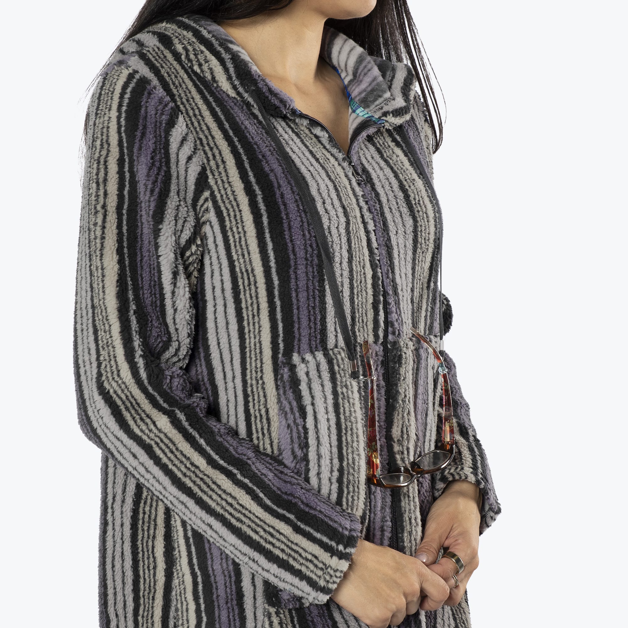 Echo Sherpa Zipper Cardigan - LOVE STRIPE BLACK - Echo_LoveStripeBlack_S_04