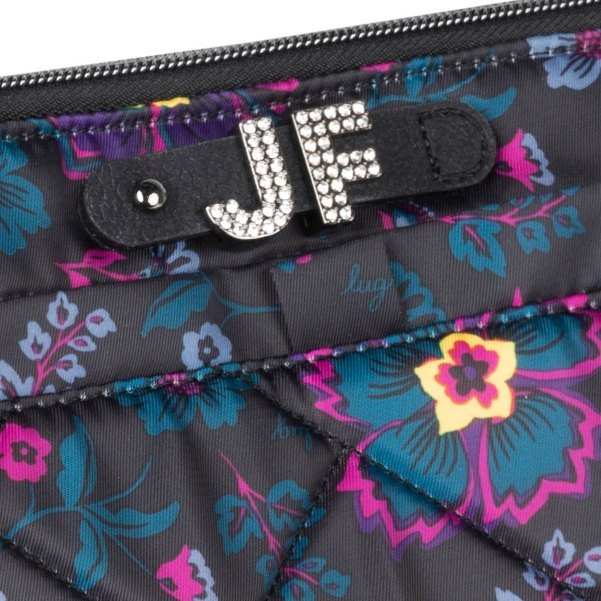 Flare 2 Crossbody Bag - - Flare2_Lifestyle_02