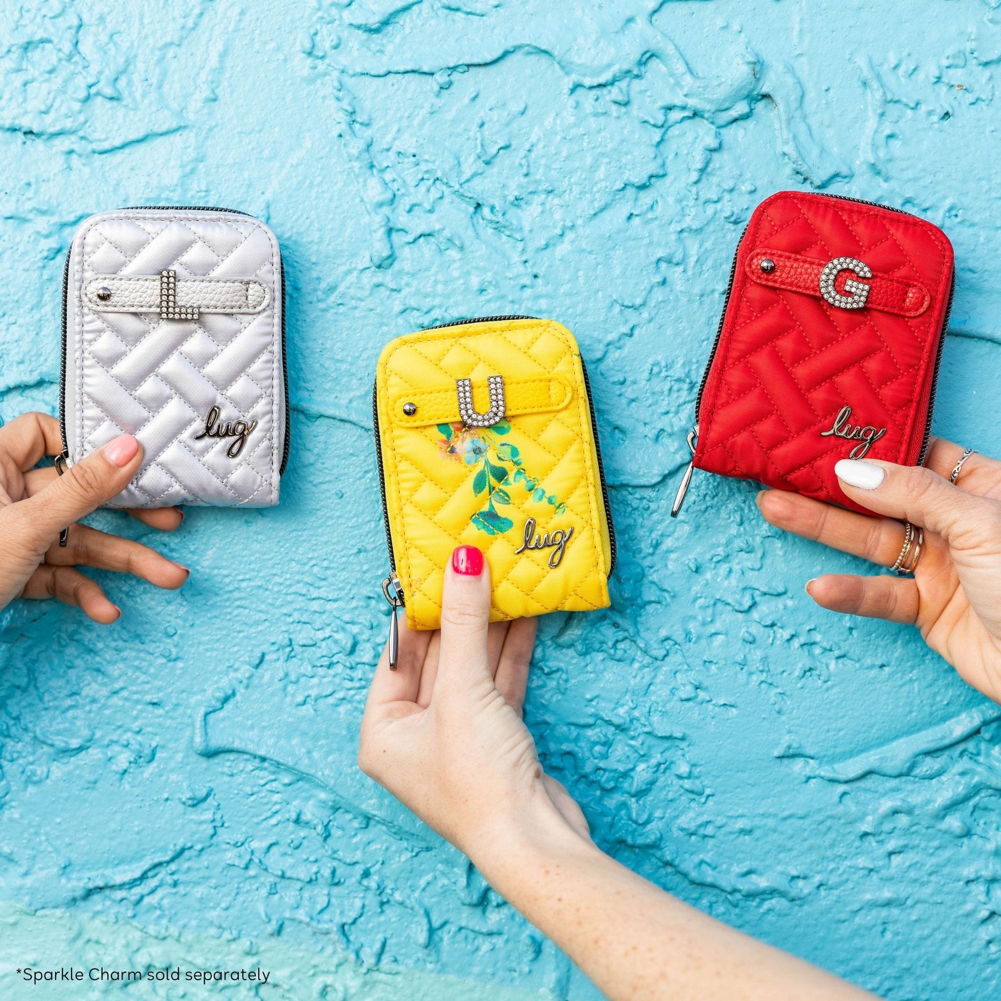 Flurry RFID Wallet - - Flurry_CharmBar_Feature