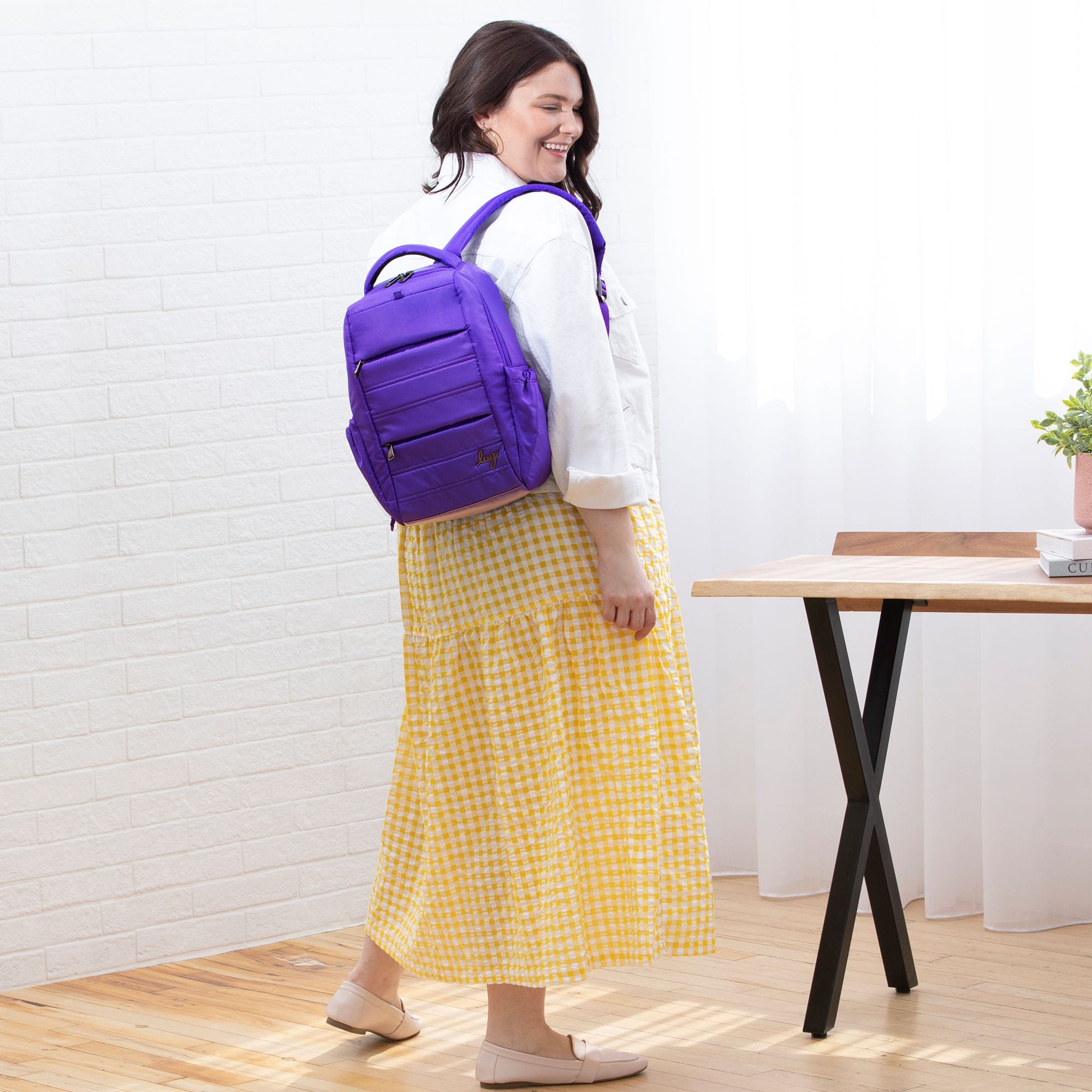 Hopper Backpack - VIOLET - Hopper_Violet_Model