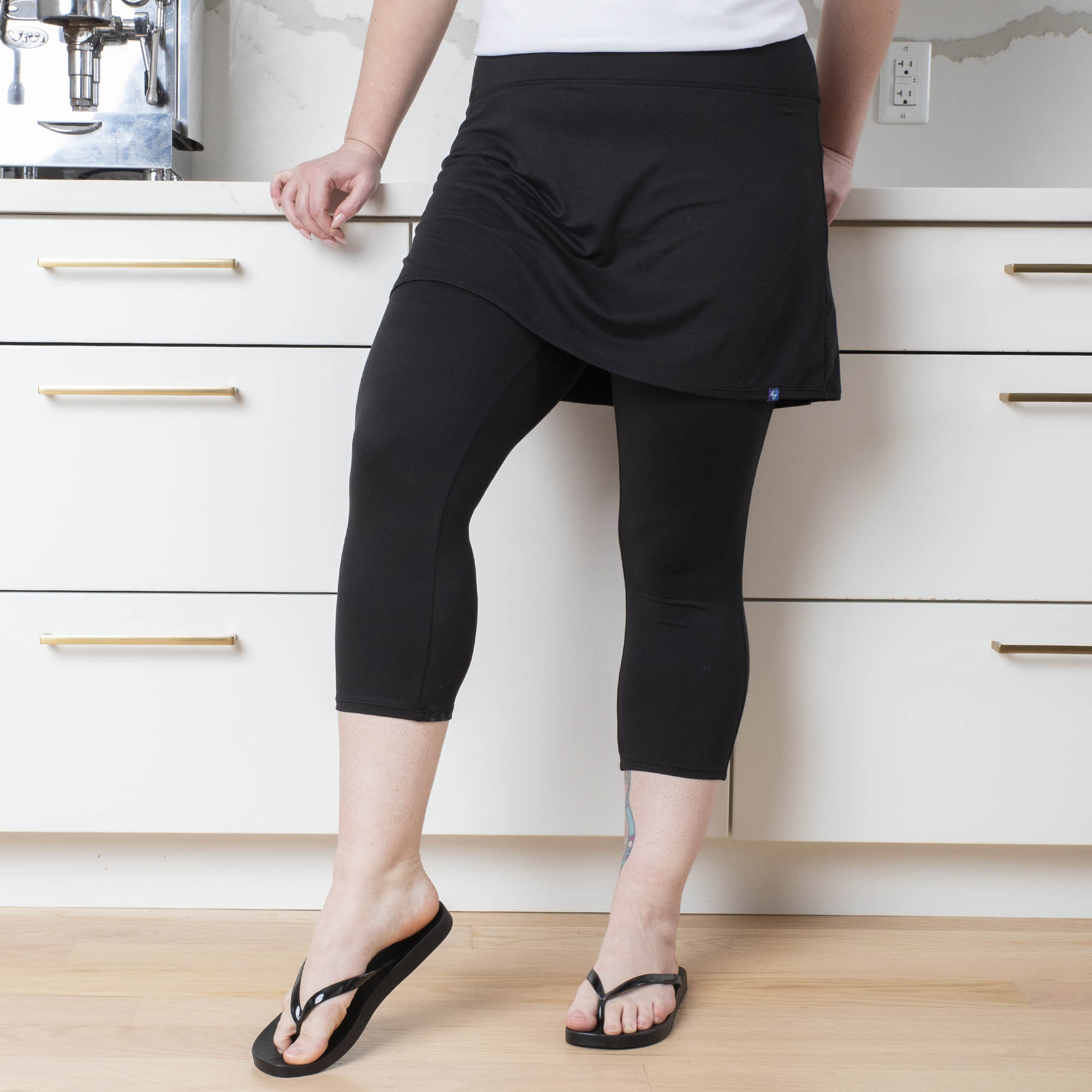 Hula Skirted Lugging - - Hula_Lifestyle_03