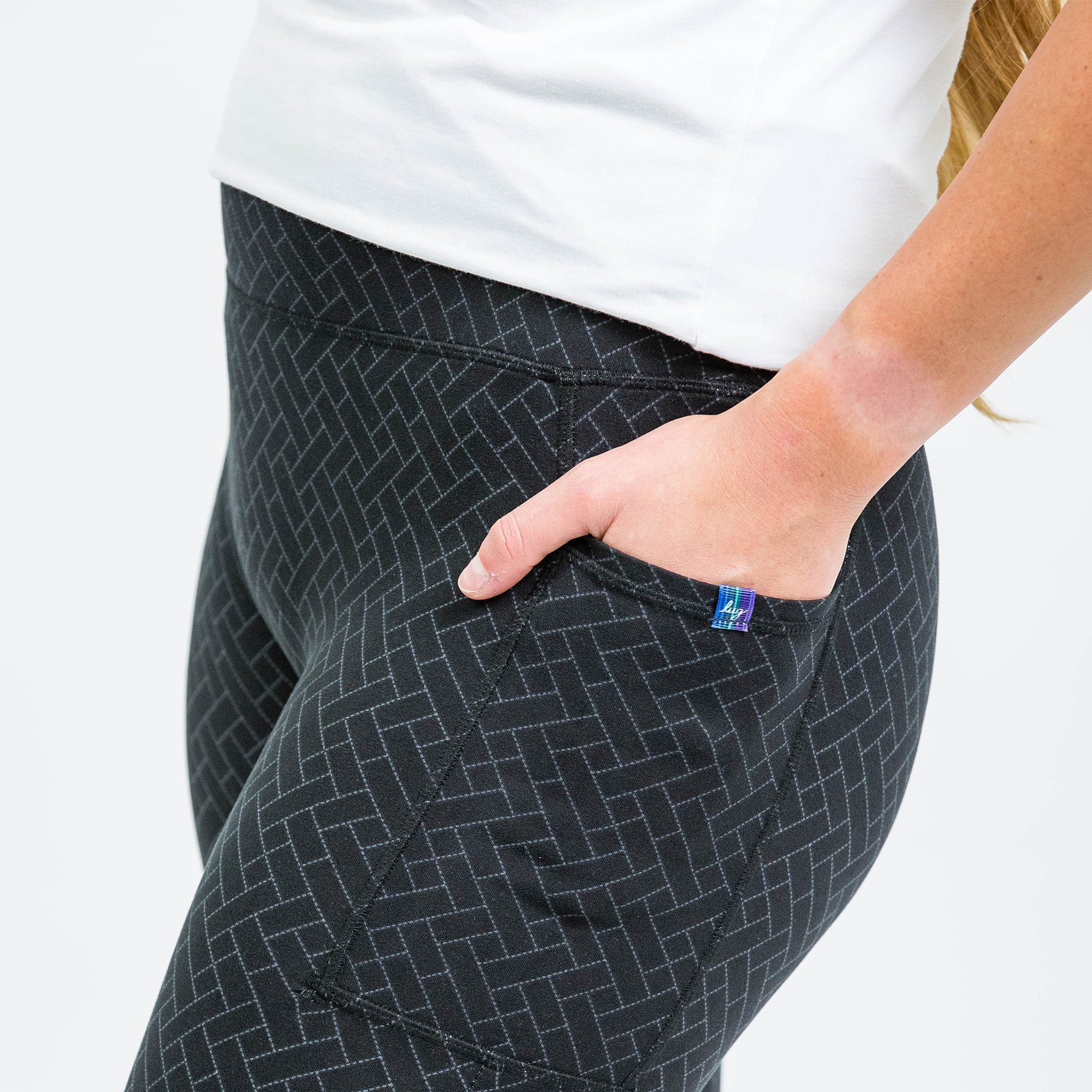 Lugging Ankle Leggings - Solids - BLACK - Lugging_Black_S_05