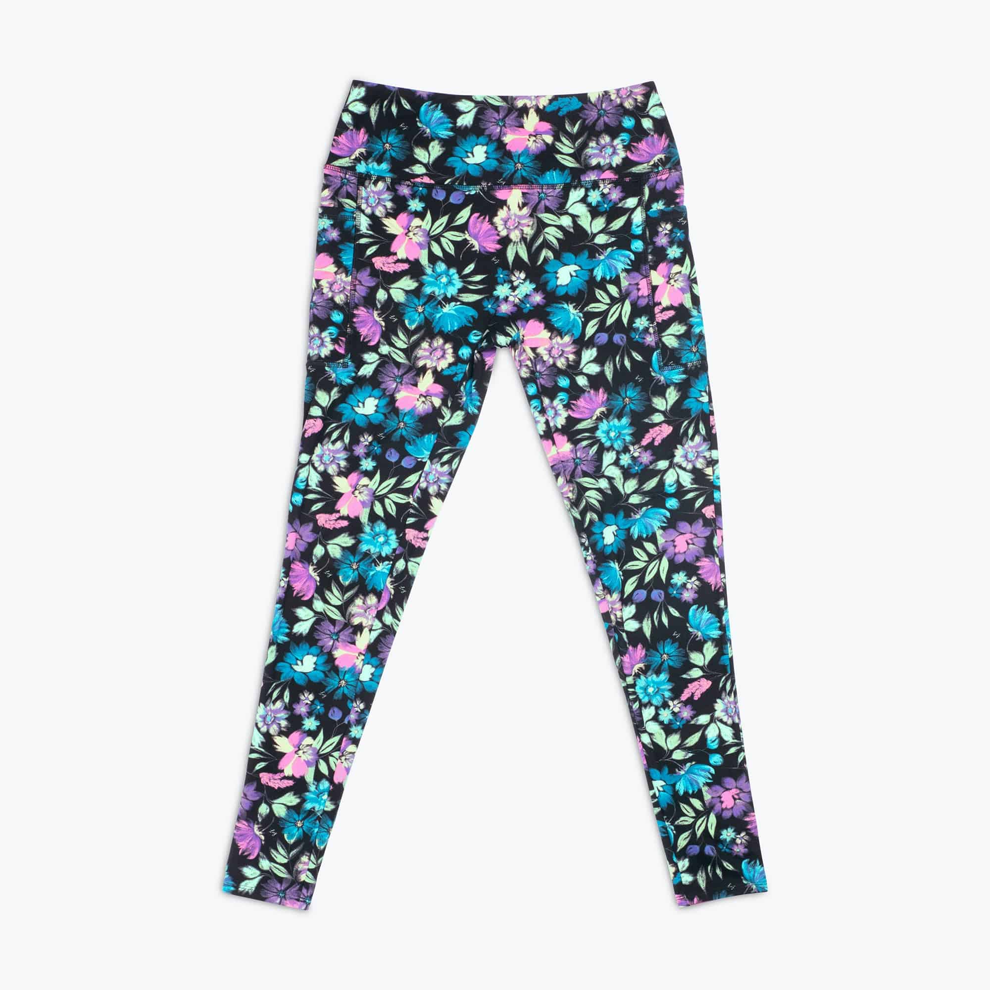 Lugging Ankle Leggings - Prints - BLOOM BLACK - Lugging_BloomBlack_Flatlay_2b444d5a-8374-442c-9c78-29e011dcf637