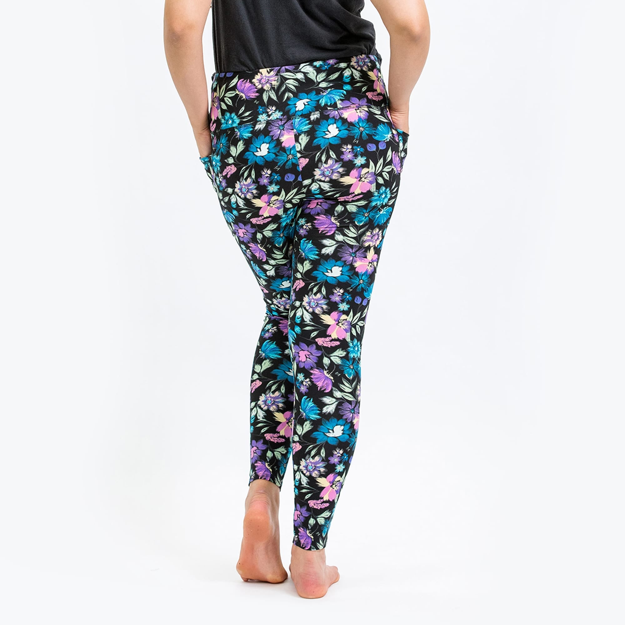 Lugging Ankle Leggings - Prints - BLOOM BLACK - Lugging_BloomBlack_S_03