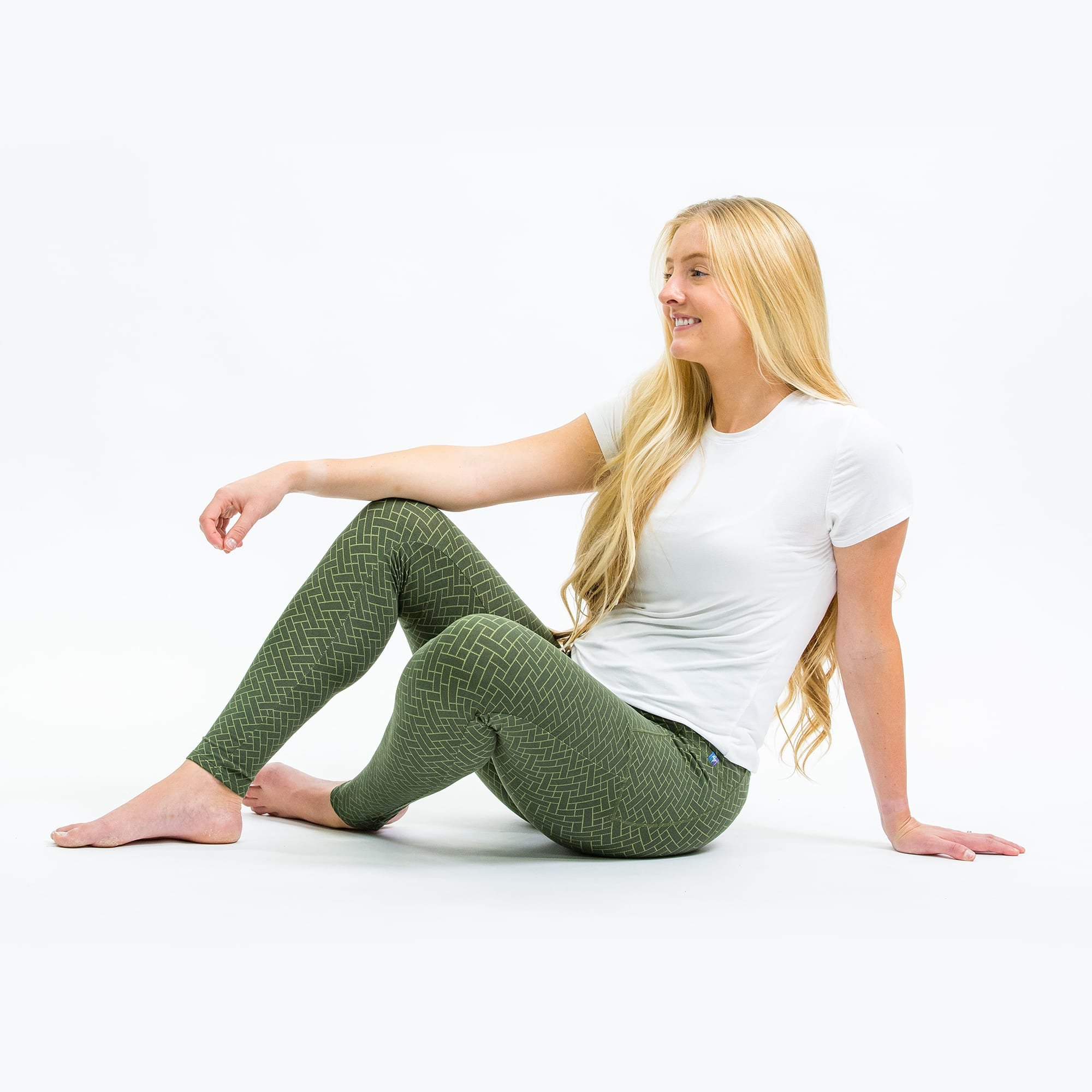 Lugging Ankle Leggings - Solids - OLIVE GREEN - Lugging_OliveGreen_S_01