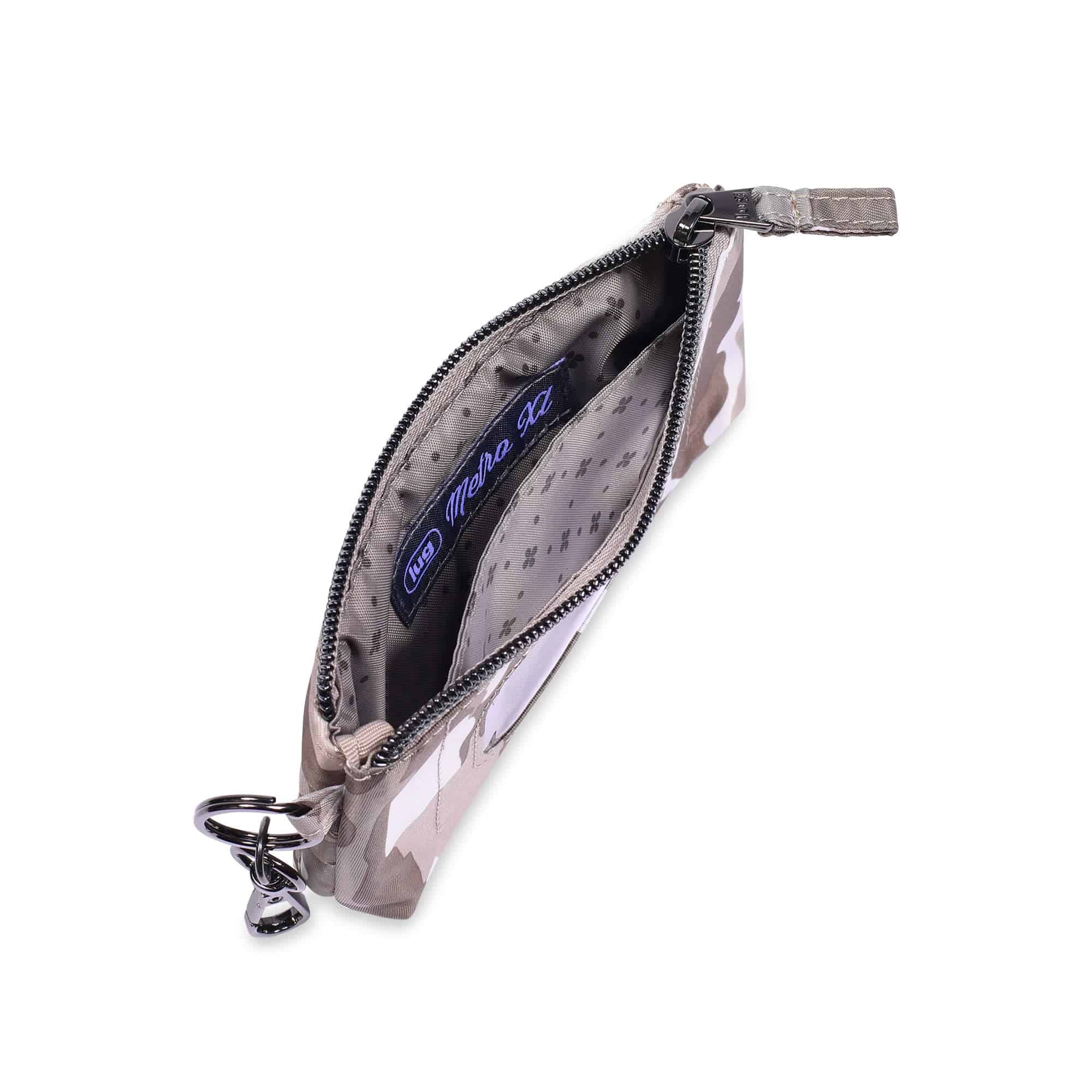 Metro XL ID Pouch - CAMO TAUPE - MetroXL_CamoTaupe_03