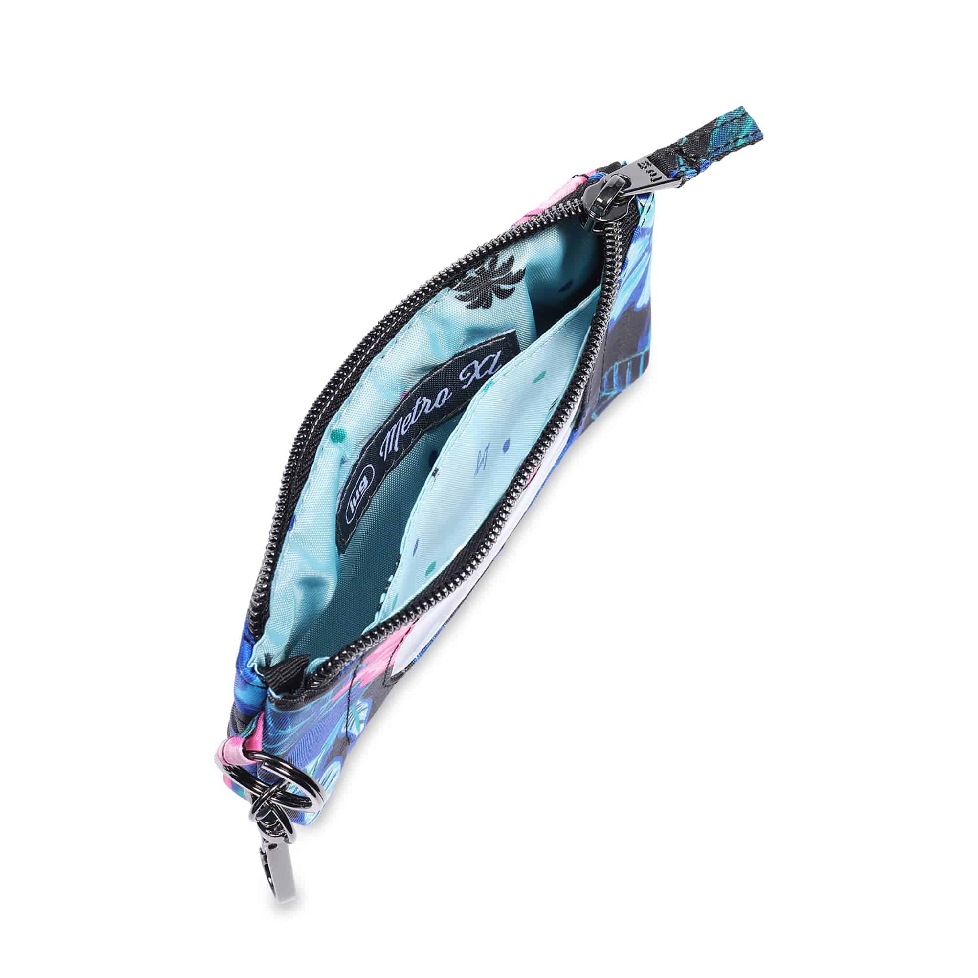 Metro XL ID Pouch - RESORT BLACK - MetroXL_ResortBlack_03