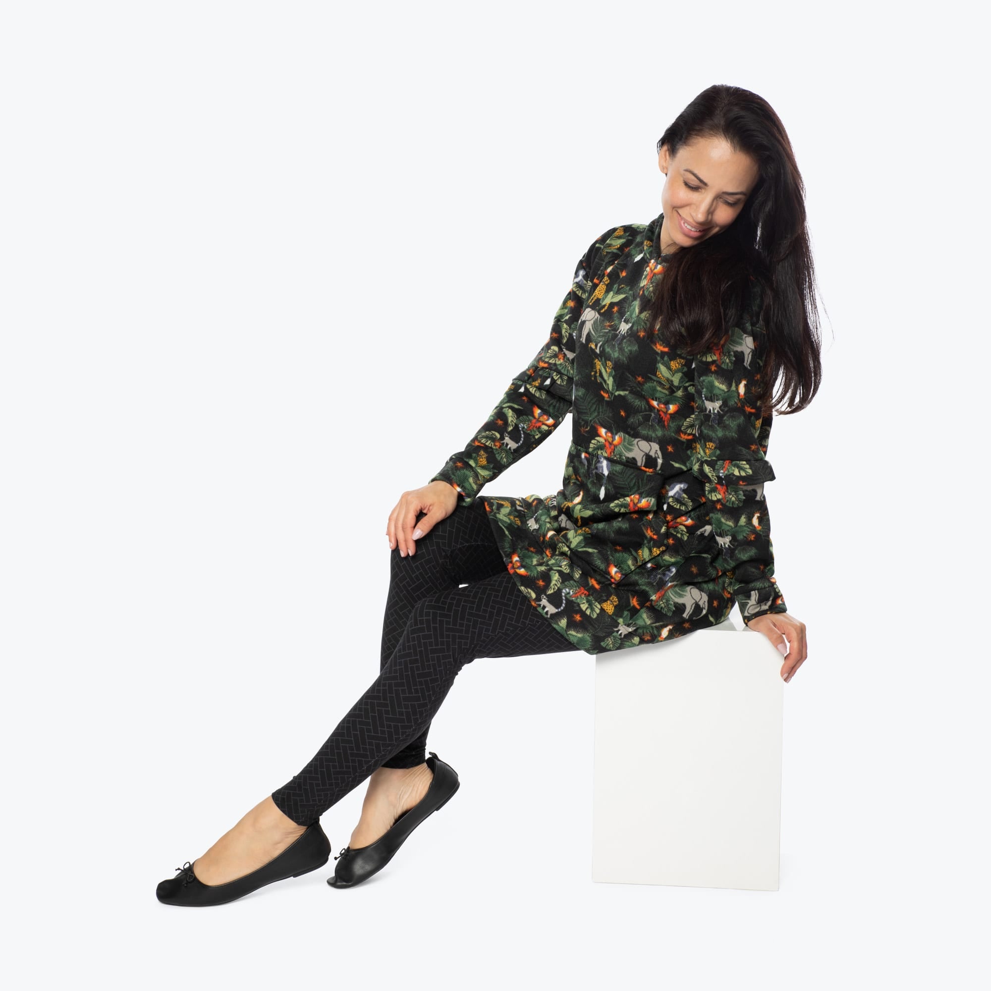 Peekaboo Sweater Fleece Tunic Hoodie - WILDLIFE BLACK - PeekabooSweaterFleece_WildLifeBlack_S_01c