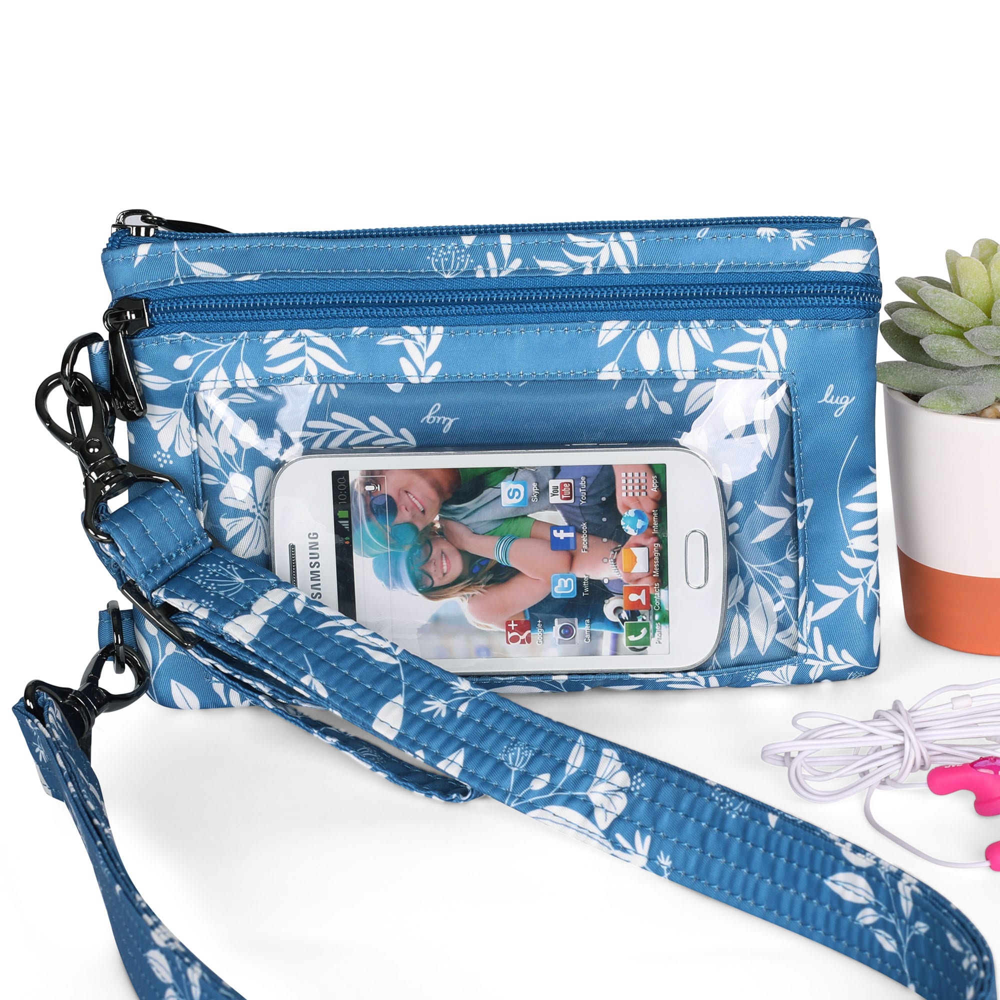 Peekaboo Convertible Crossbody Bag - - Peekaboo_Crossbody_Lifestyle_04