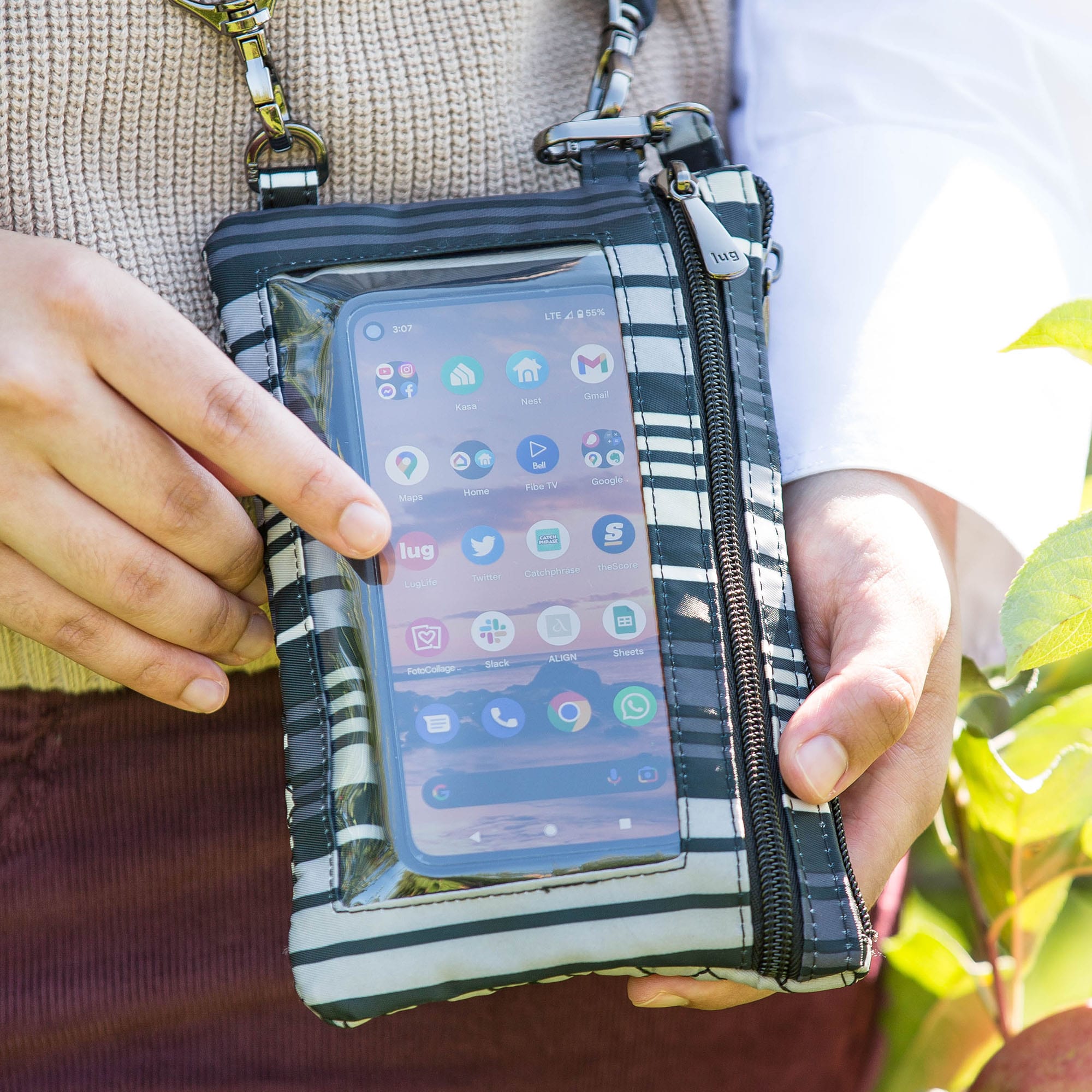Peekaboo Convertible Crossbody Bag - LOVE STRIPE BLACK - Peekaboo_Crossbody_Lifestyle_09
